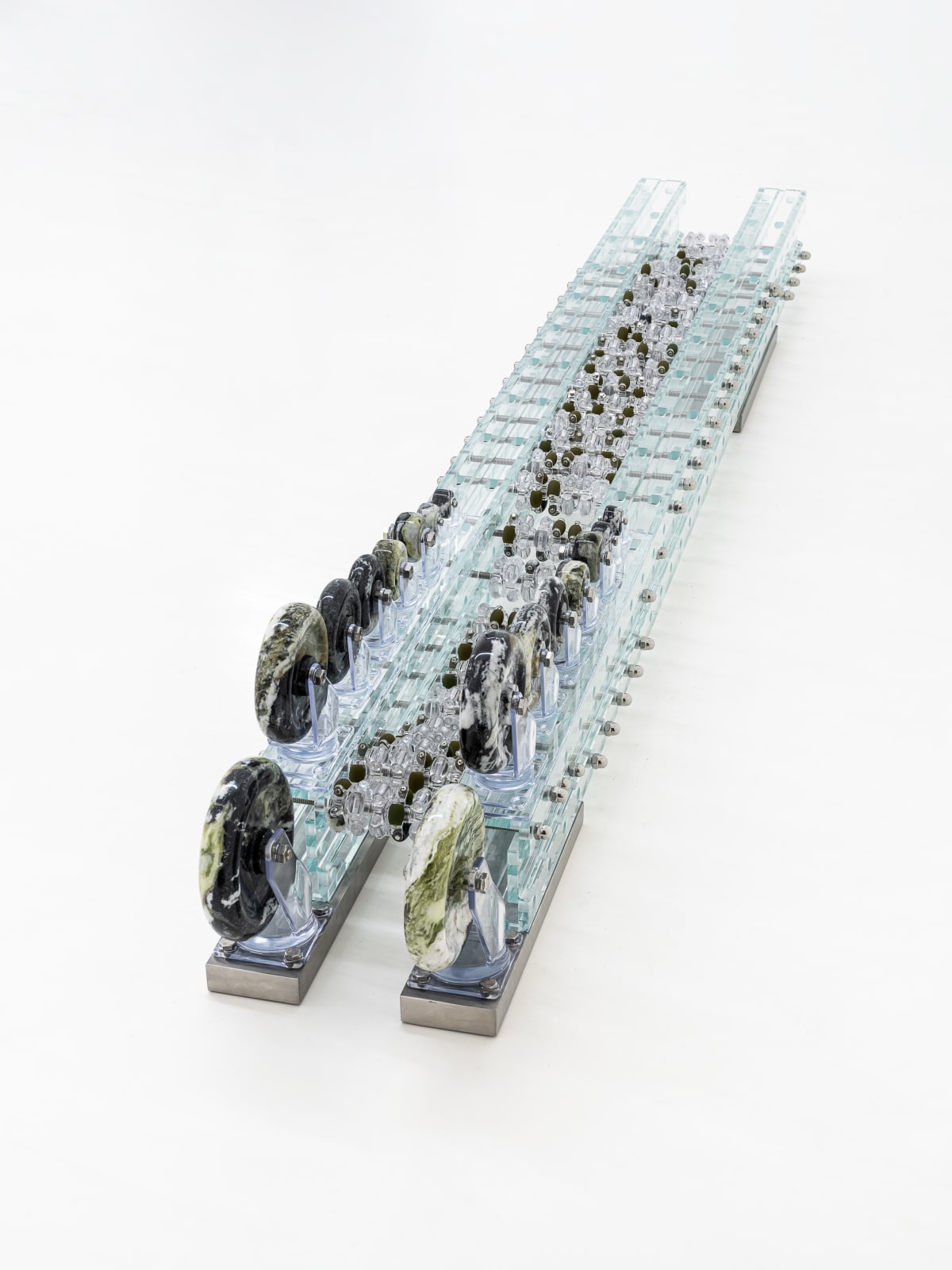 Leelee Chan 陳麗同, Blindfold Receptor (Crawling Jewel–Moss I) 蒙眼感知器（趴行宝石—青苔I）, 2023