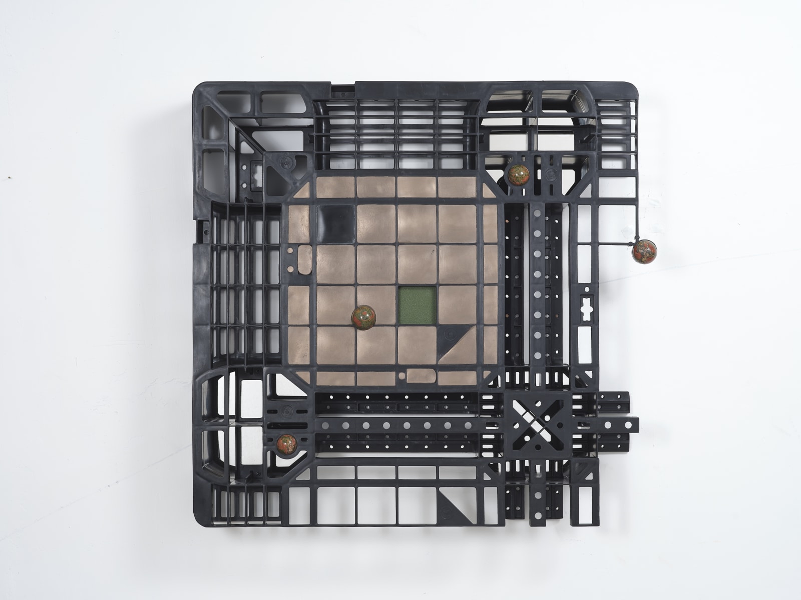 Leelee Chan 陳麗同, Circuit (Jasper Green) 迴路（碧玉）, 2021