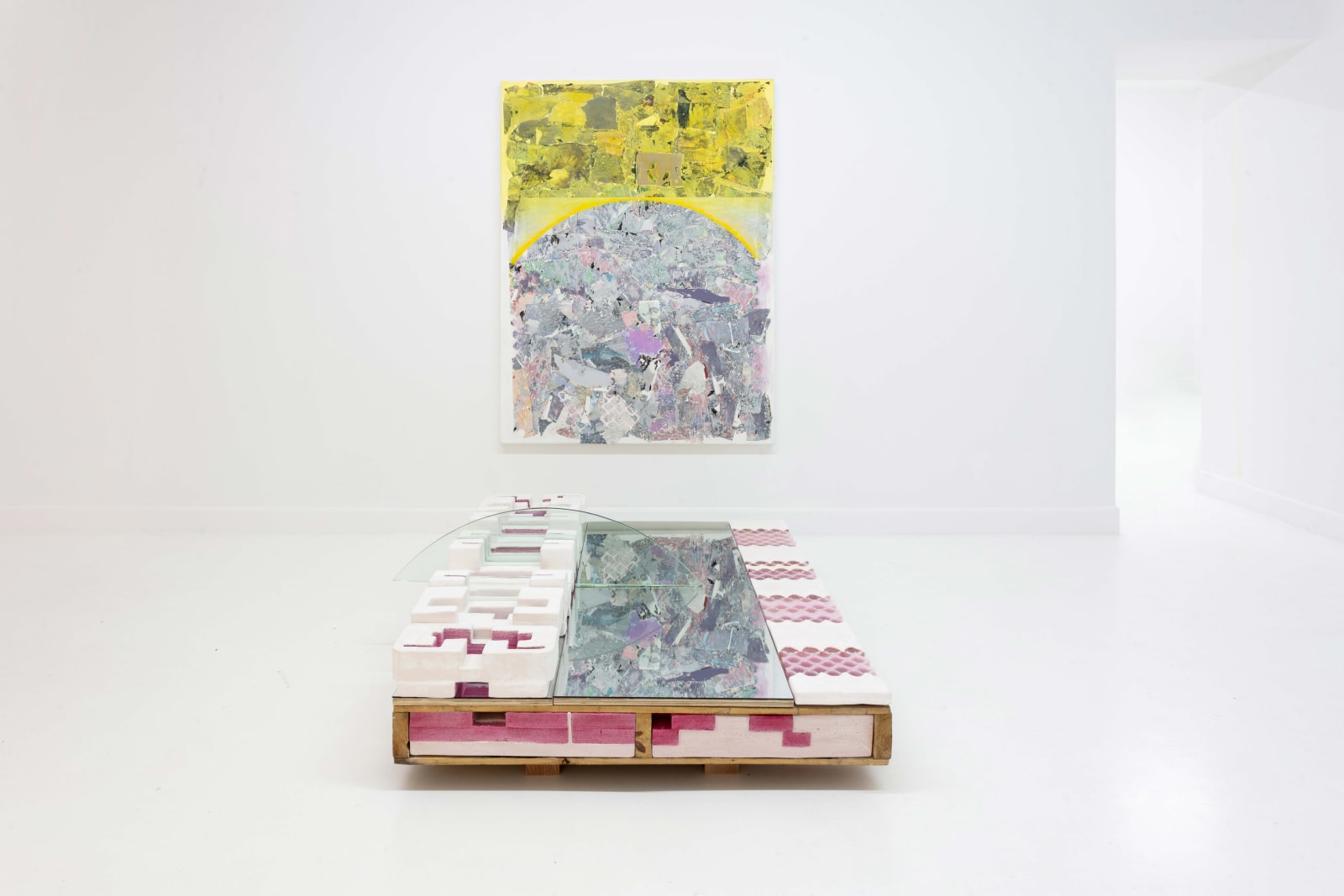 Leelee Chan 陳麗同, Pallet in Repose (Portal) 凝伫之盘（引道）, 2019