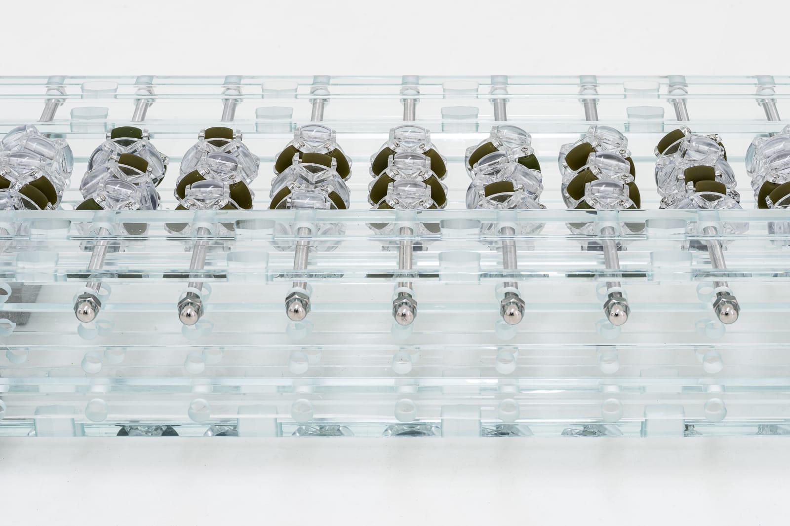 Leelee Chan 陳麗同, Blindfold Receptor (Crawling Jewel–Moss I) 蒙眼感知器（趴行宝石—青苔I）, 2023