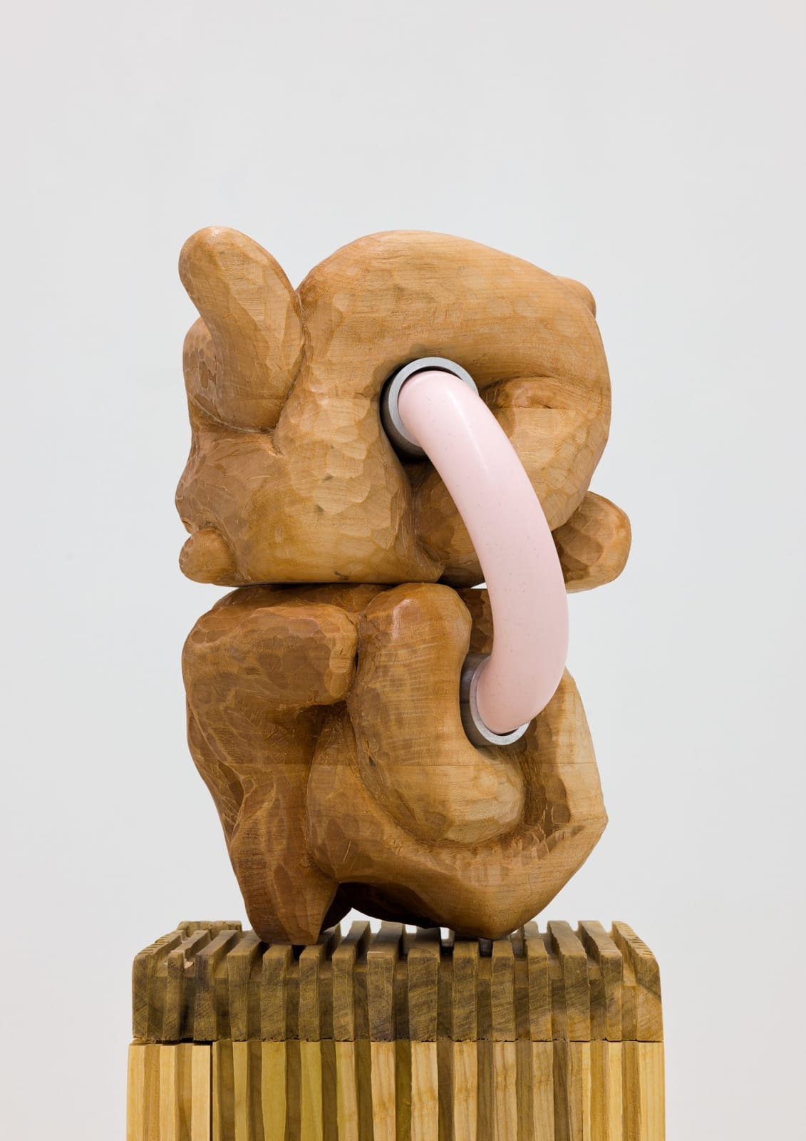 Douglas Rieger 道格拉斯·莱杰, Double Fist 两个拳头, 2022