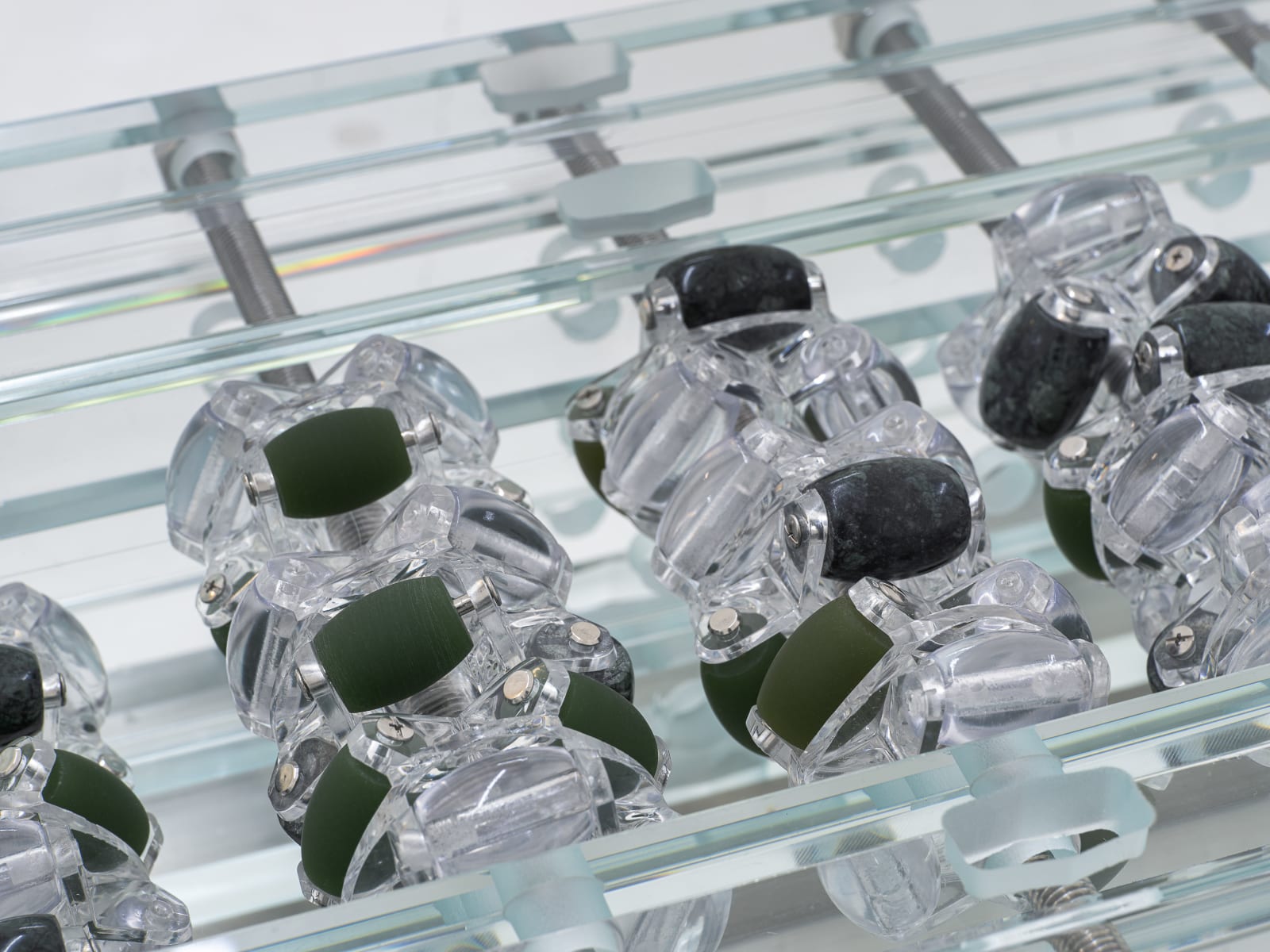 Leelee Chan 陳麗同, Blindfold Receptor (Crawling Jewel–Moss II) 蒙眼感知器（趴行宝石—青苔II）, 2023