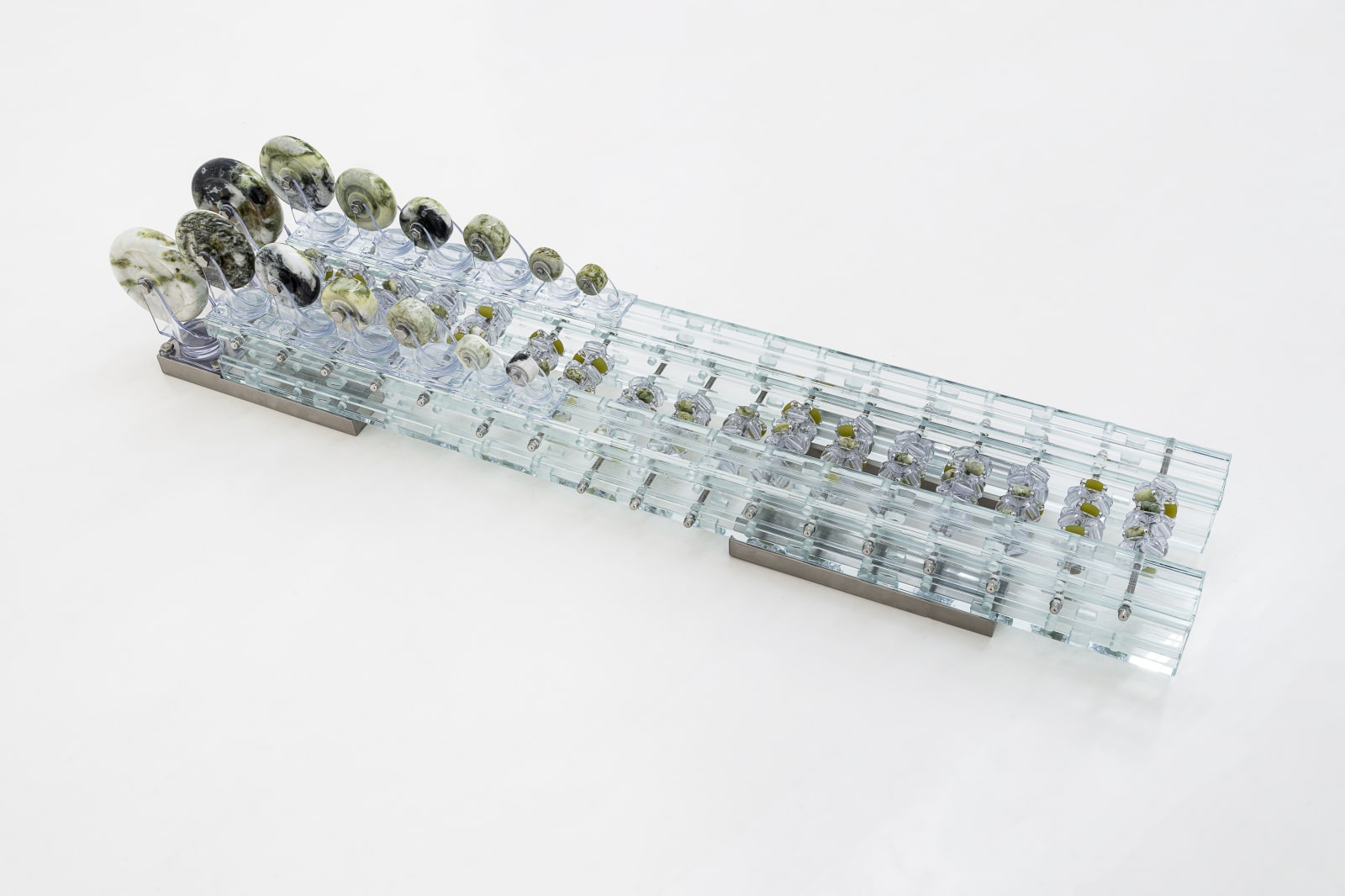 Leelee Chan 陳麗同, Blindfold Receptor (Crawling Jewel–Moss III) 蒙眼感知器（趴行宝石—青苔III）, 2023