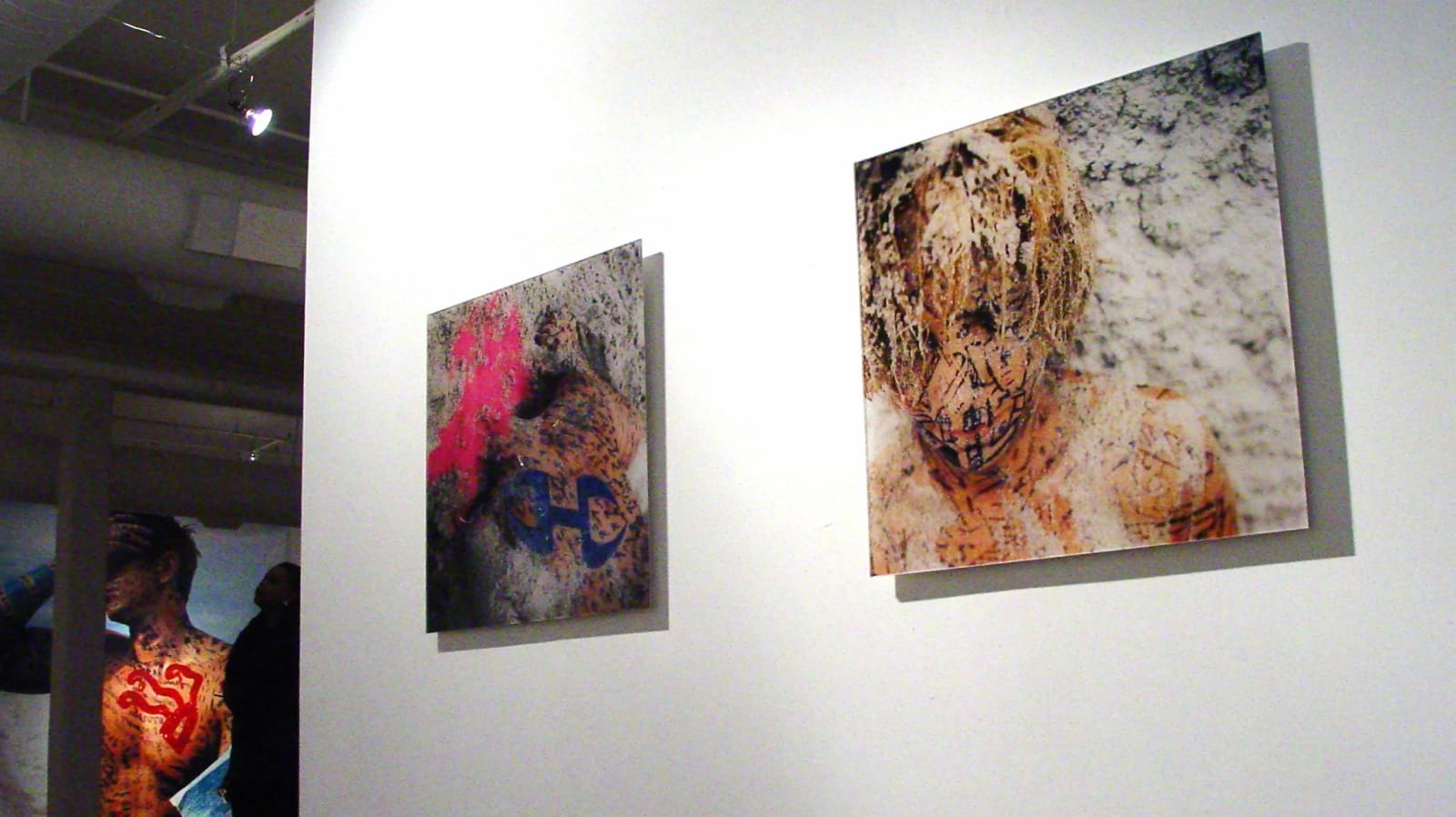 Carlos Betancourt, Exhibit view, 2002