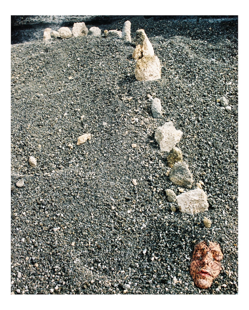 Carlos Betancourt, Tocando a Teguise and Burial II, 2002