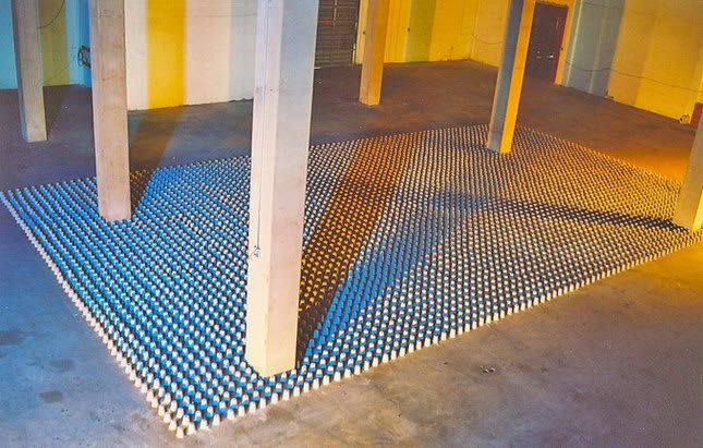 Carlos Betancourt, En la Arena Sabrosa, Miami, (installation full view) , 2004