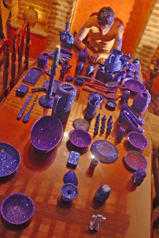 Carlos Betancourt, Interventions with Aracoel's Objects, El Beaterio, 2002