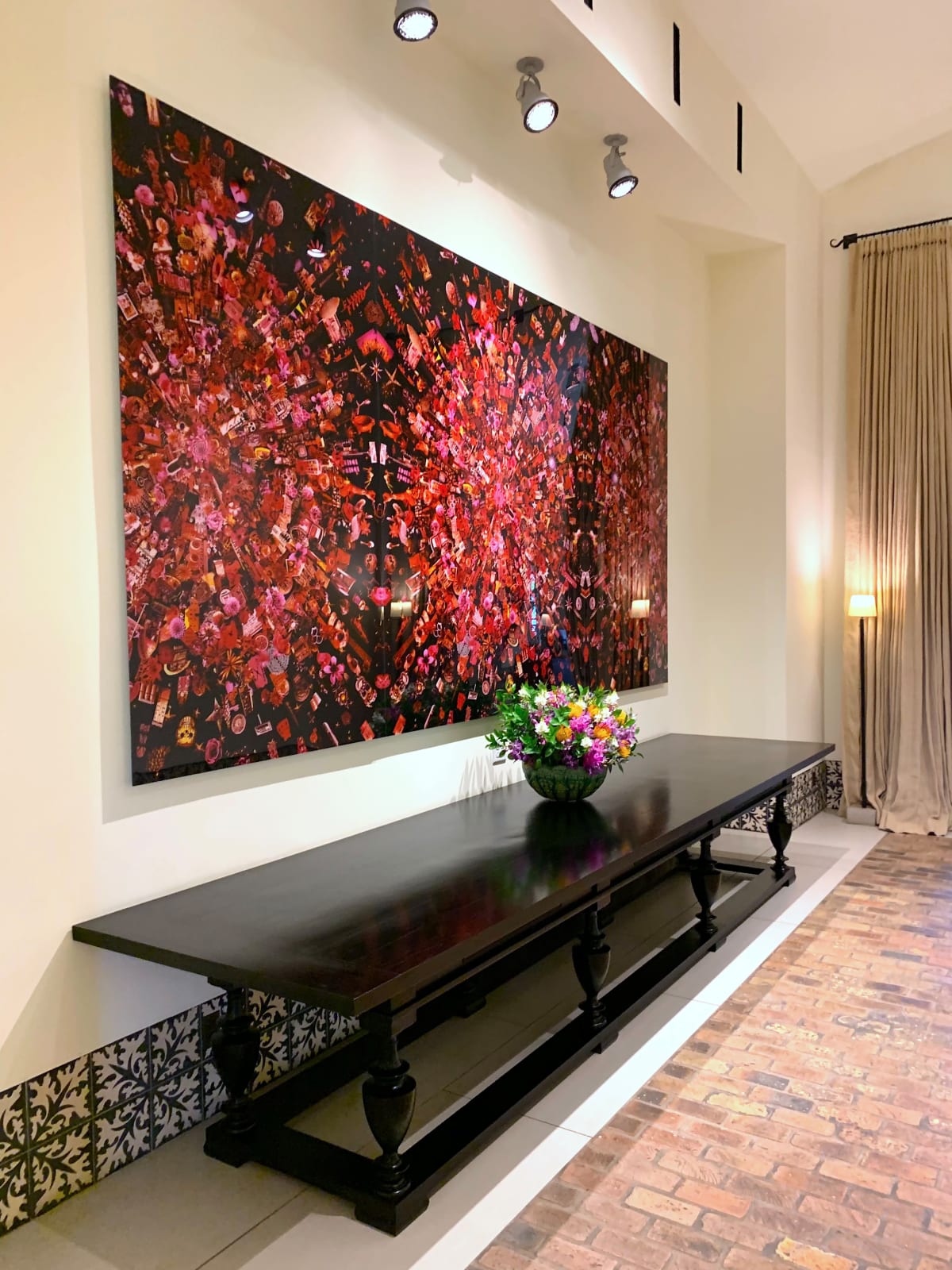 Carlos Betancourt, Commission for The Cellar at Pearls, San Antonio, Texas ( View of artwork in lobby), 2016