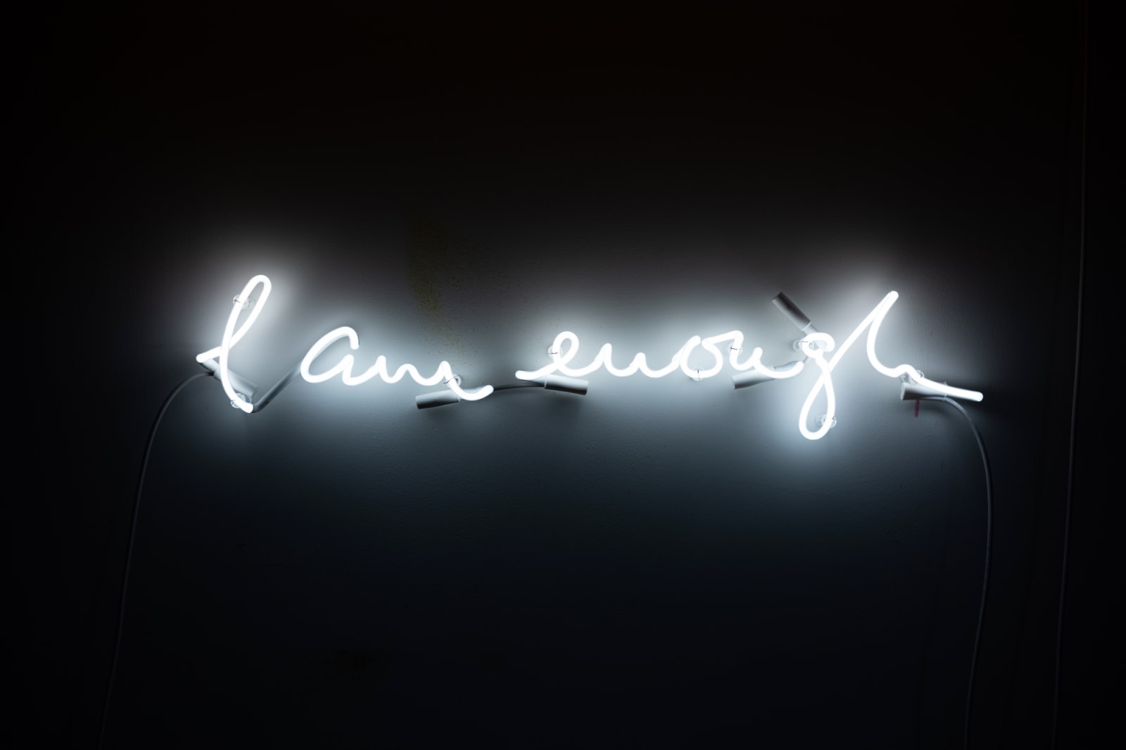 Victoria Cantons, I am enough, 2021