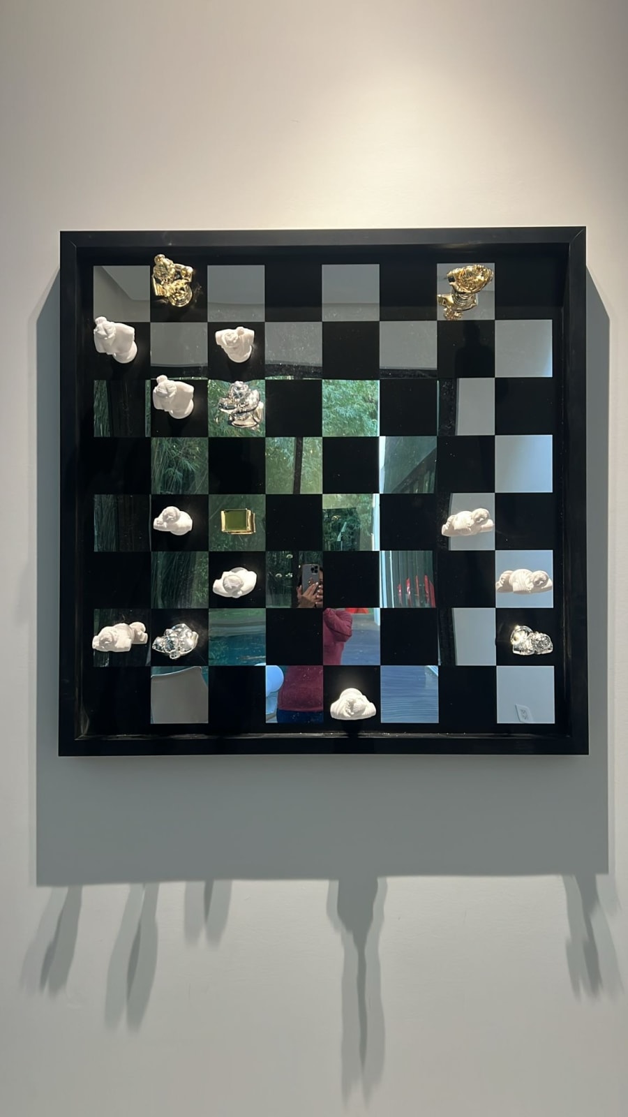 “Check Mate” is a structural artwork by Caroline De Souza, a Brazilian artist currently based in Greece. Available at Carousel Fine Art, Miami