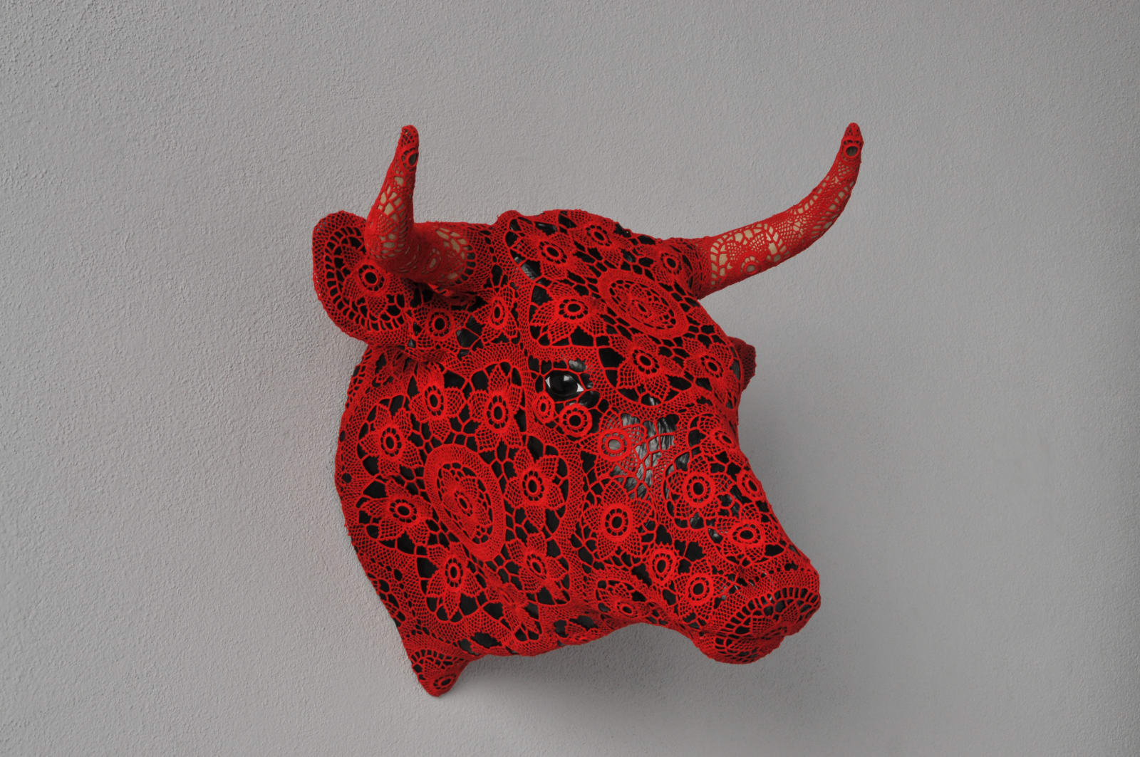Joana Vasconcelos, Bull Head, 2009