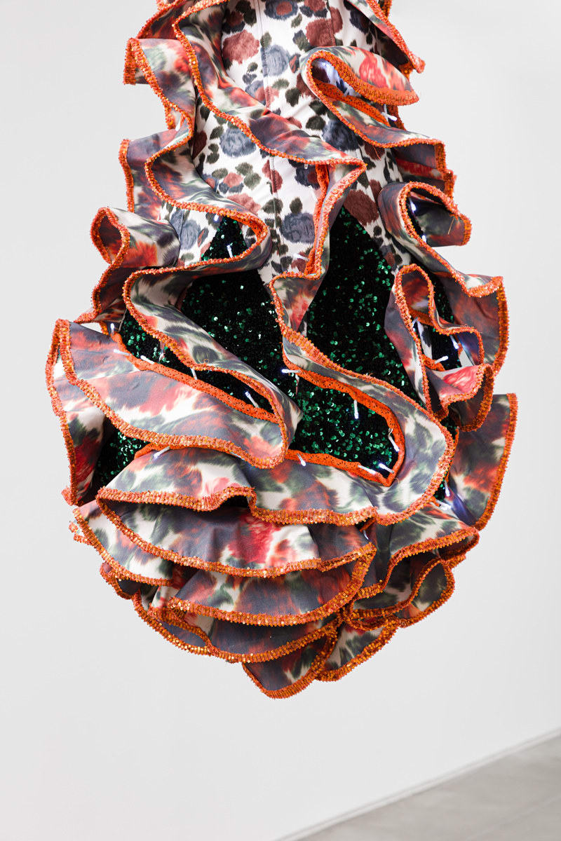 Joana Vasconcelos, Gota #106, 2023