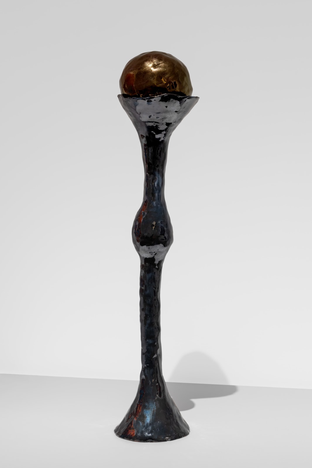 Alexandra Standen, Like the moon, 2025