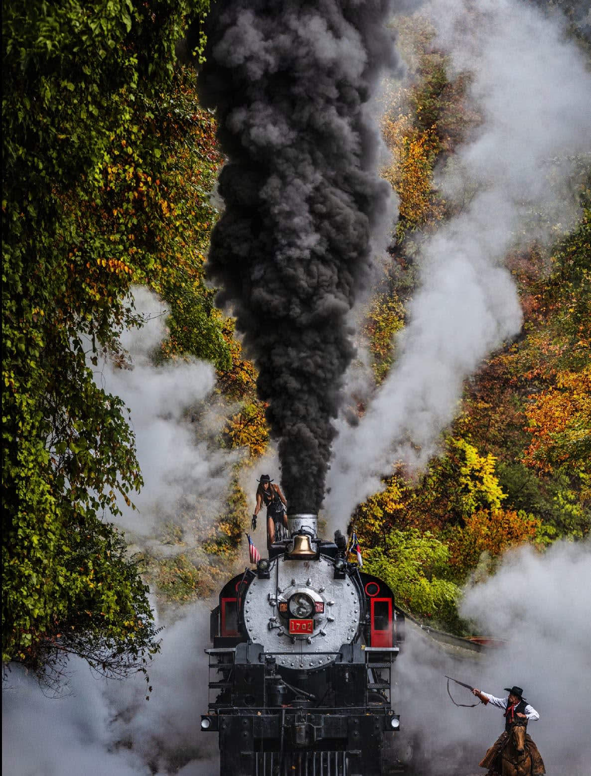 David Yarrow, The Fall (Color), 2025