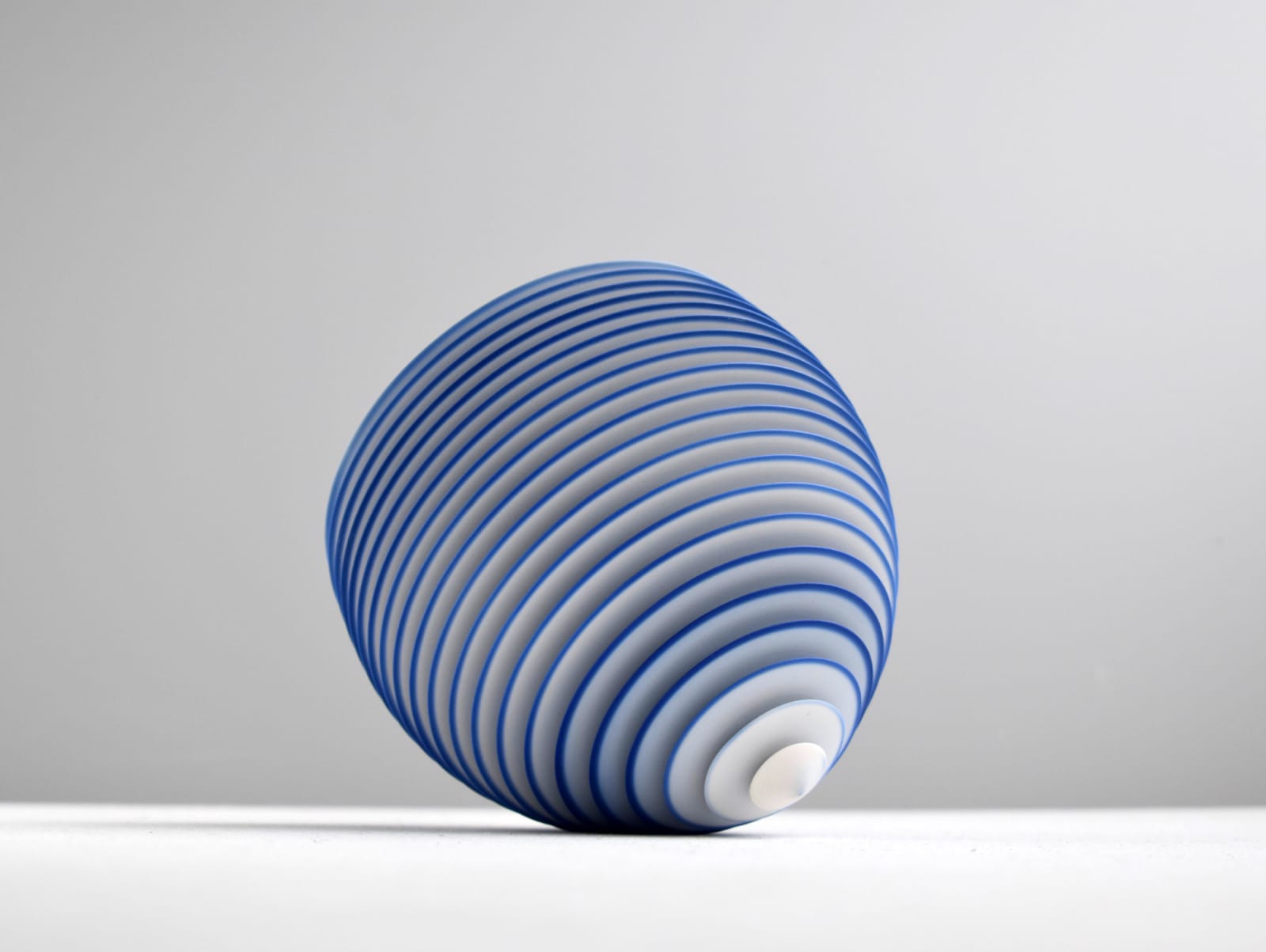 Nicholas Lees, Medium Blue Floating Bowl 20.12, 2020