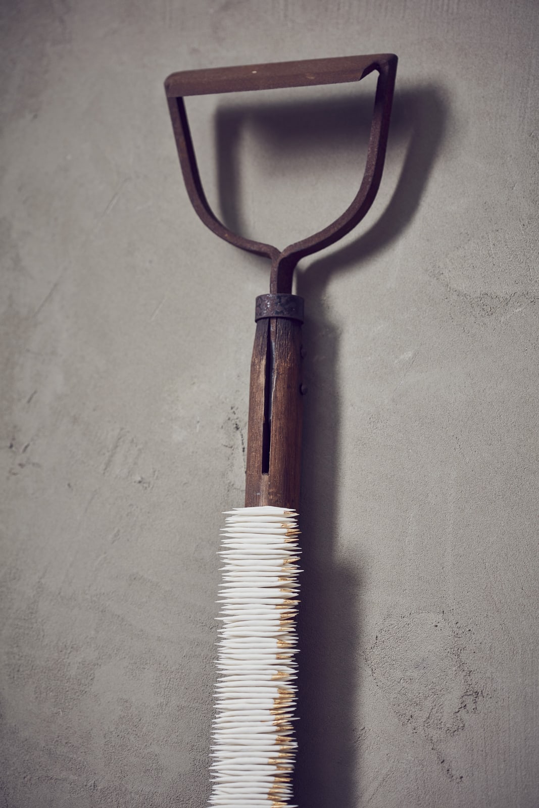 Ikuko Iwamoto, Antique and Porcelain Hoe, 2020
