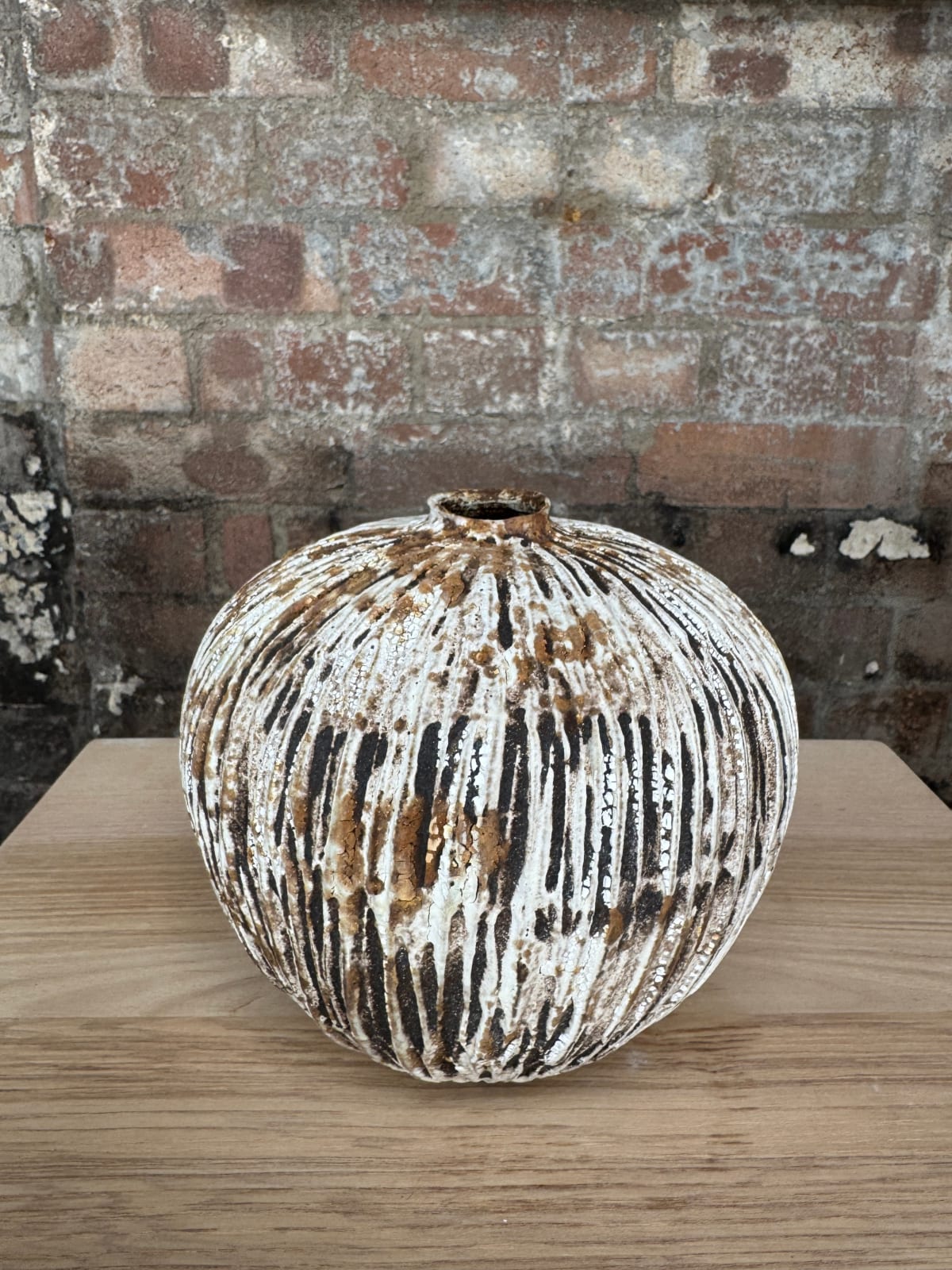 Lise Herud Braten, Small Pale Moonvase
