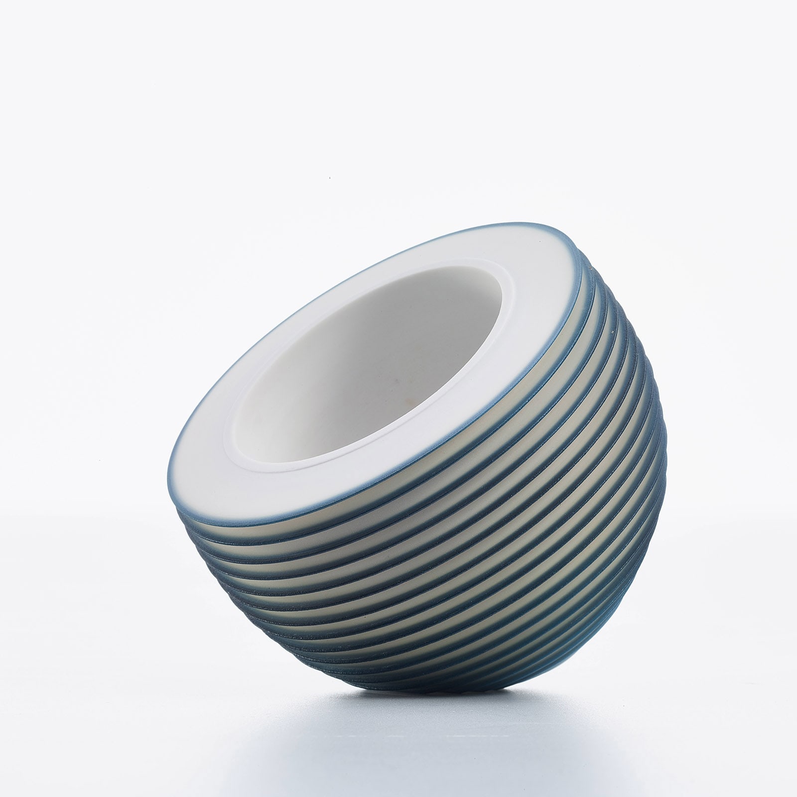 Nicholas Lees, Small Teal Floating Bowl 21.12, 2021