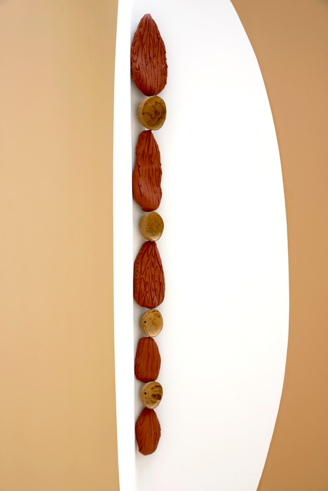 Lucía Pizzani, Cadena, 2024