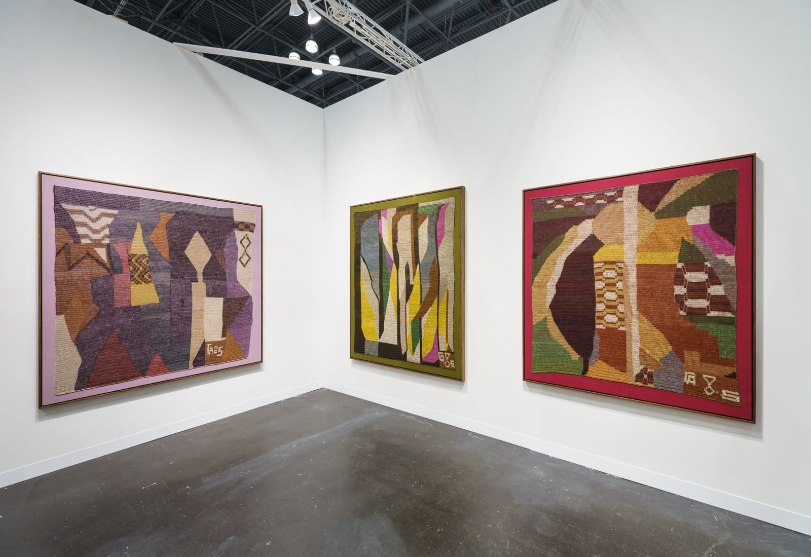 Claudia Alarcón & Silät, Okajhiaj [Un paisaje de felicidad / A landscape of happiness], 2024