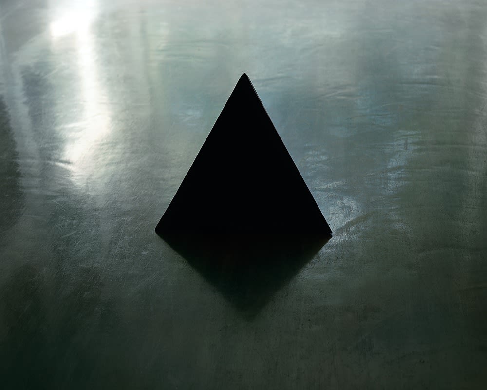 Linda Hofvander, Triangel (Triangle) , 2011