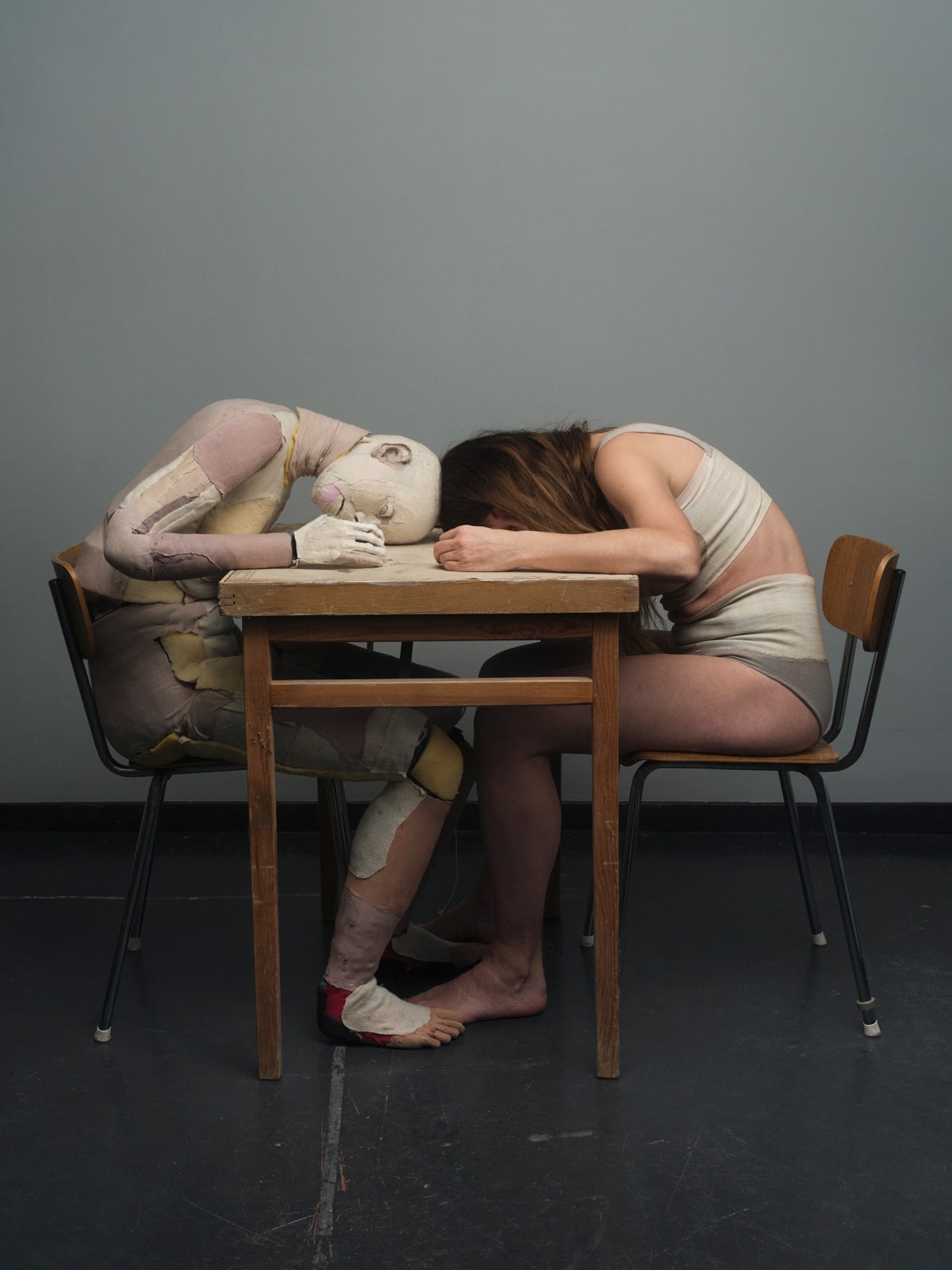 Anna Odell, Hon beskriver på något sätt en känsla av identitetslöshet, 2024