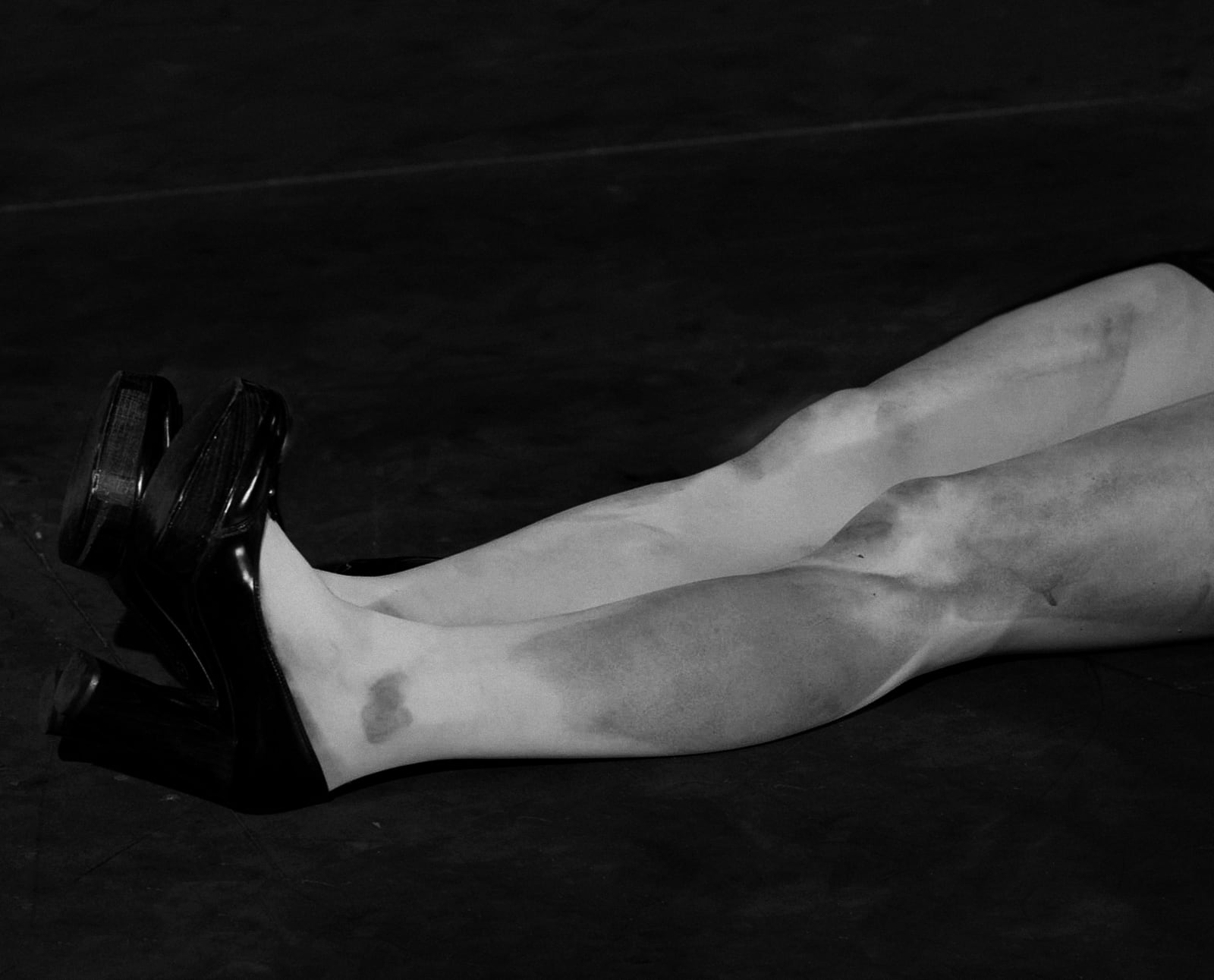 Tova Mozard, Legs, 2020