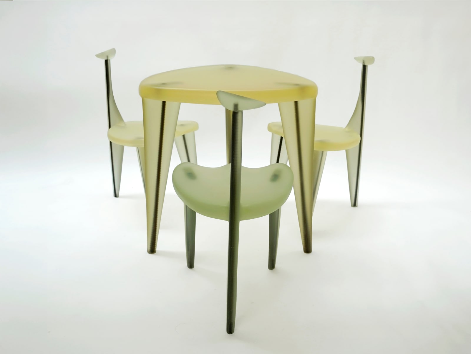 Fabrikr, Sparrow Table, Yellow 01, 2025