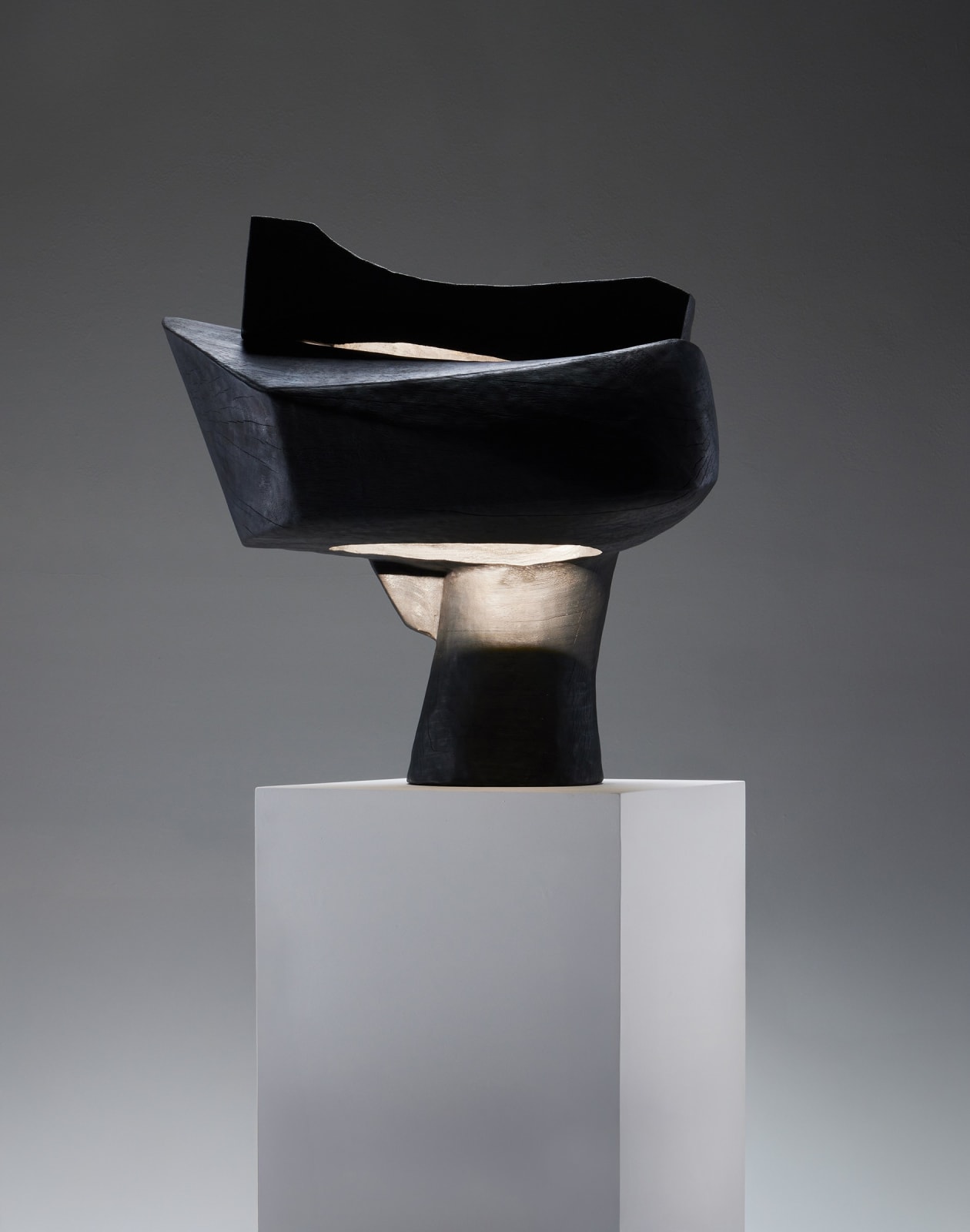 Yanxiong Lin, Serpentine, 2025