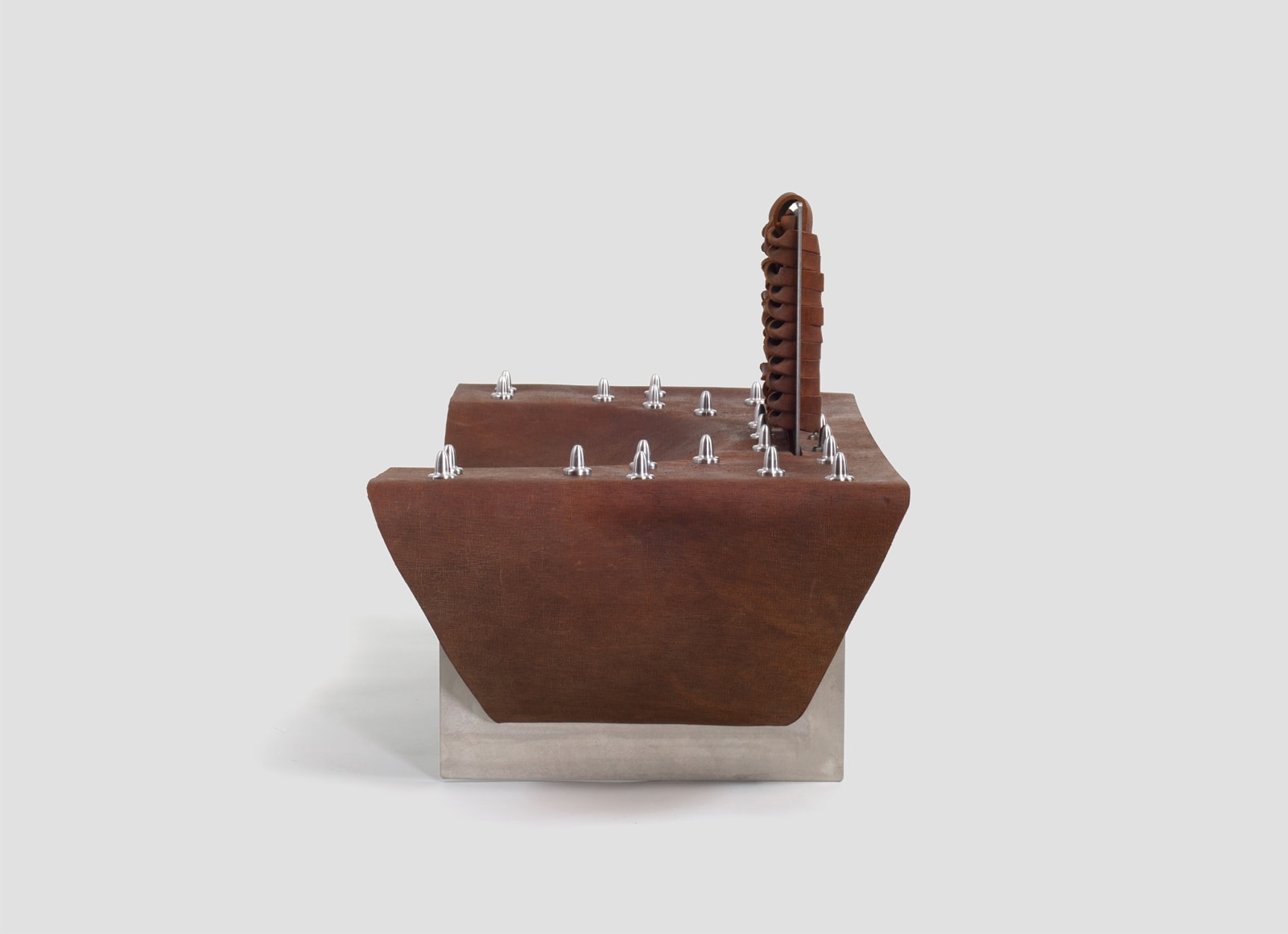 Agathe Labaye & Florian Sumi, Le Salon Chair - S2, 2018