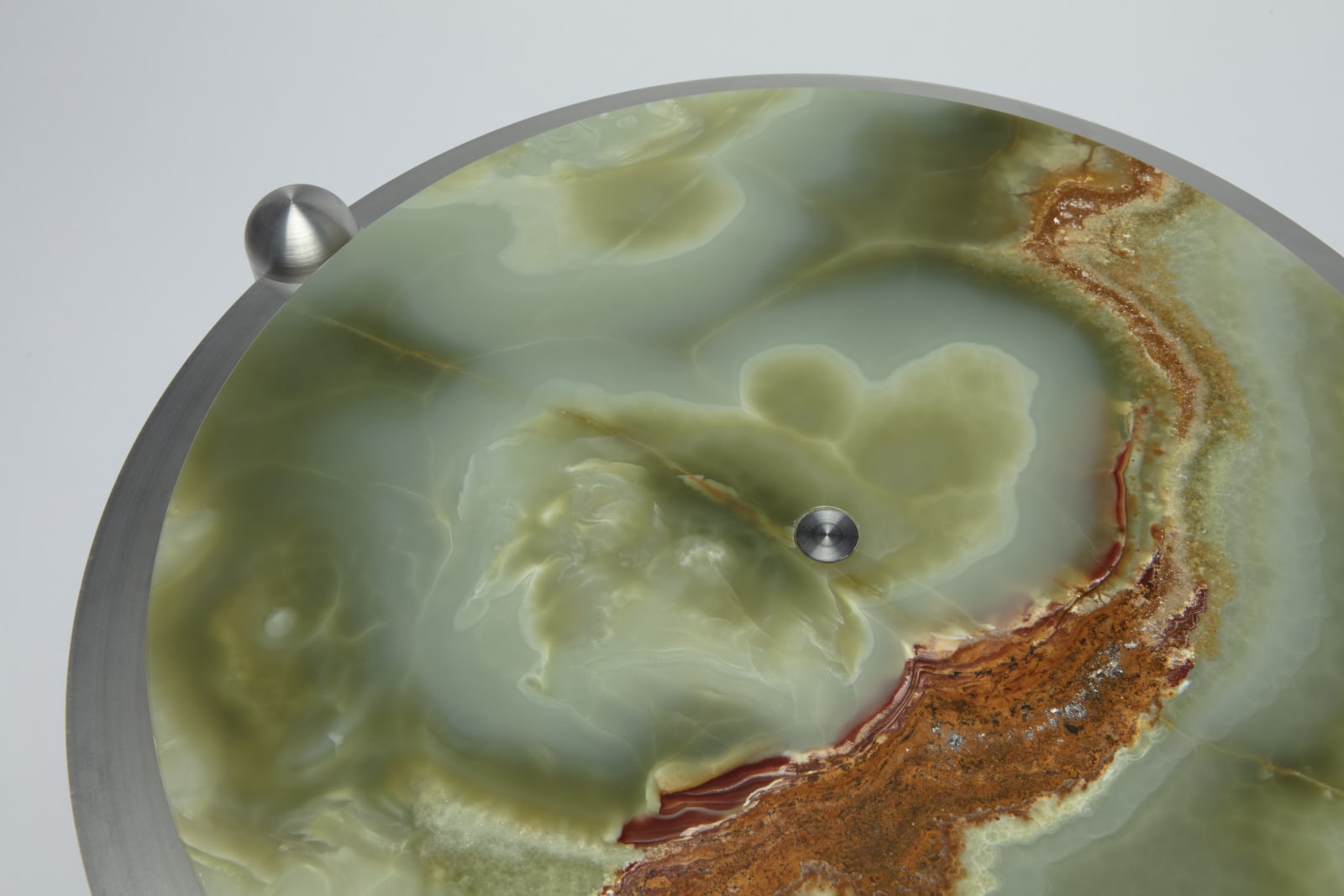Agathe Labaye & Florian Sumi, Le Salon Table 43, Onyx, 2021