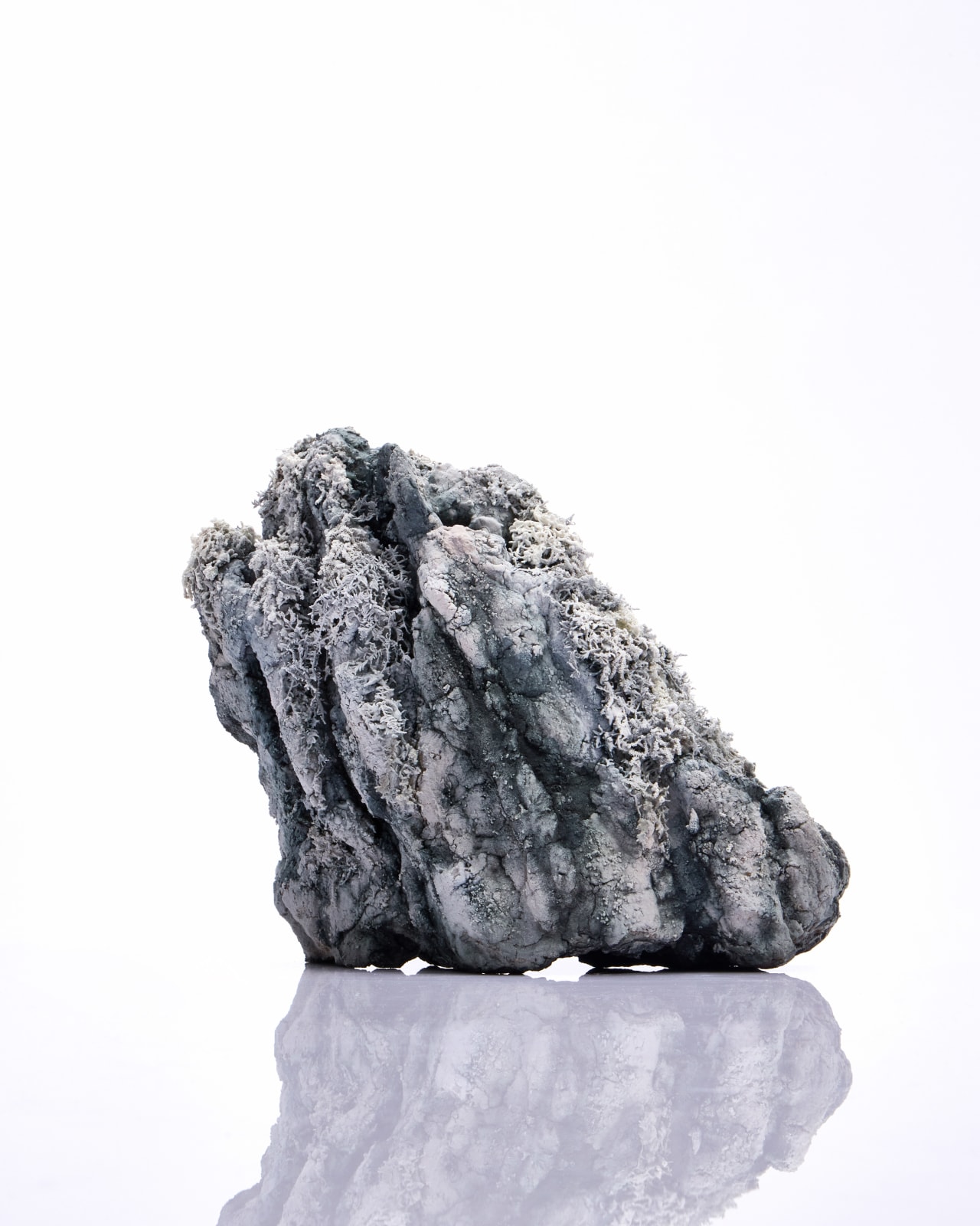 Yaerin Pyun, Poem for Ephemeral Moments, 250308, 2024