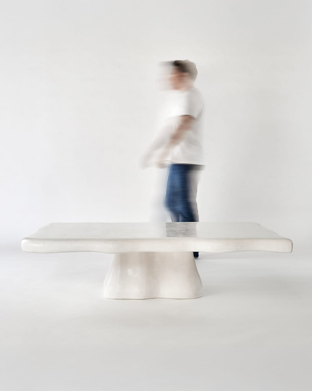 Deglan, Cloud Low Table 4 , 2025