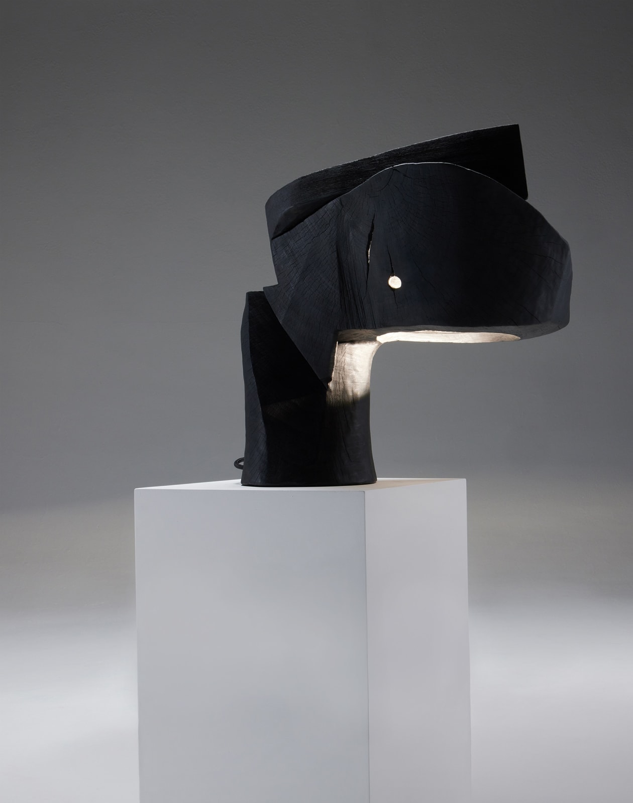 Yanxiong Lin, Serpentine, 2025