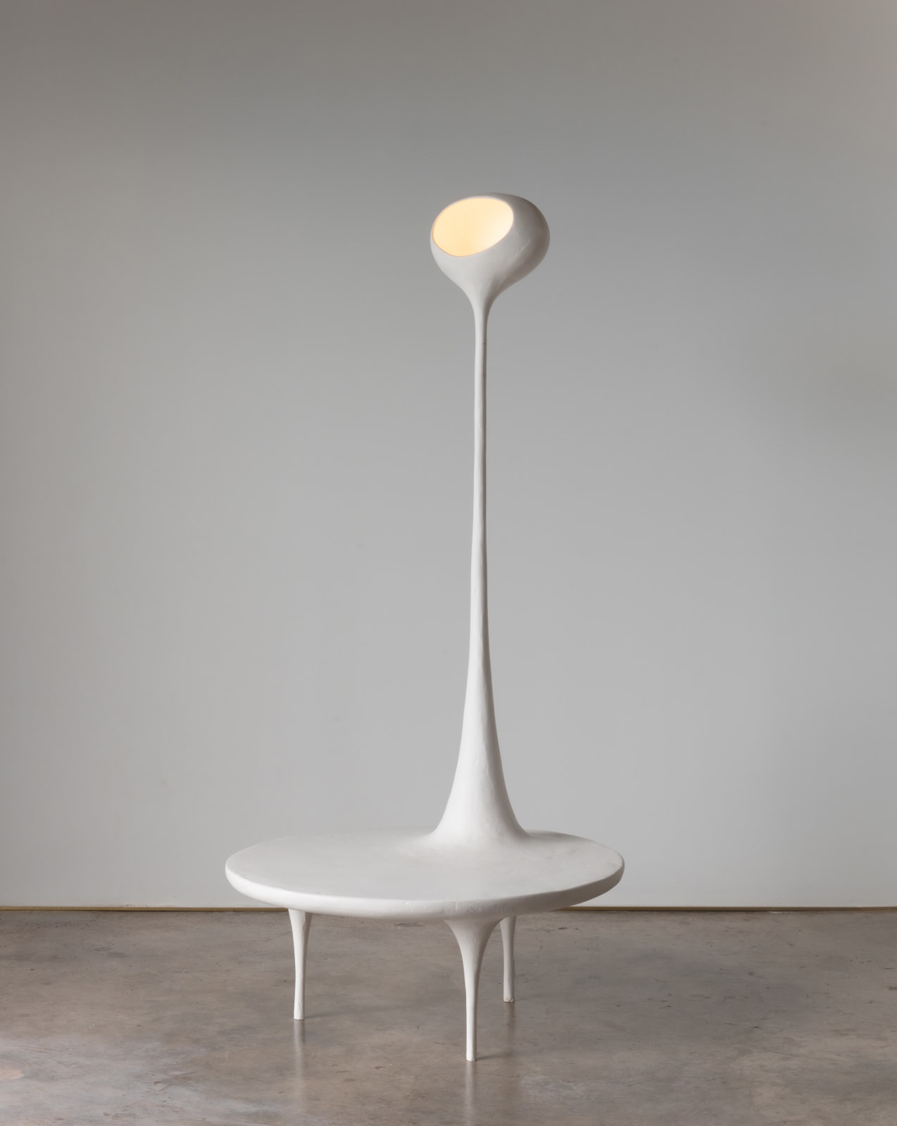 Reynold Rodriguez, The Table That Dreamed...(of being light), 2021