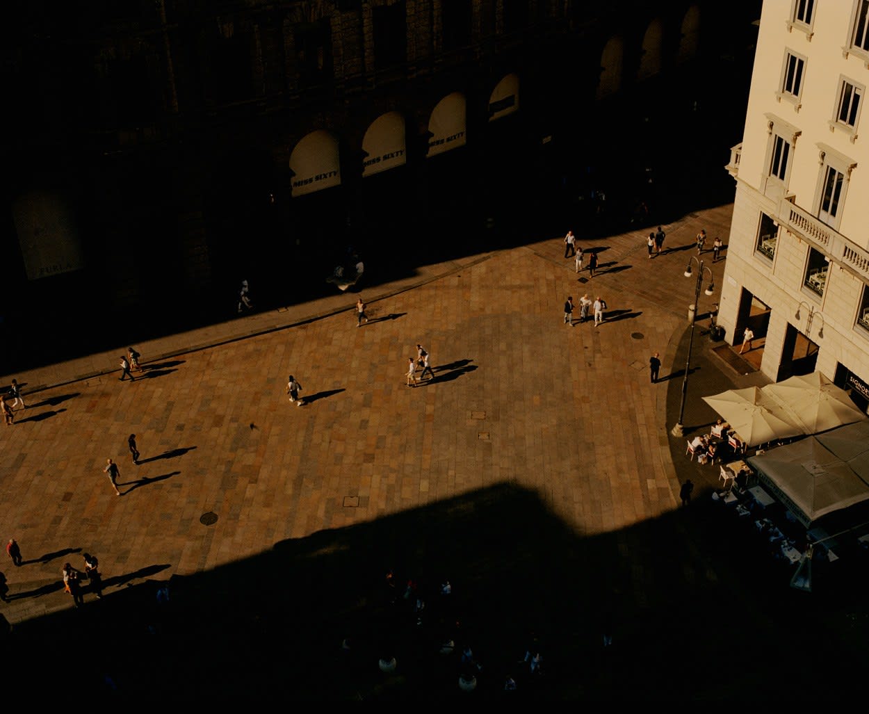 Liam Cushing, L'ombra di Milano, Lomdardia, 2020