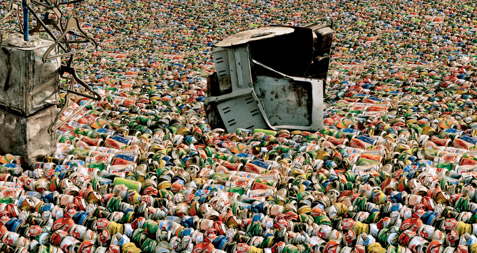 Vivan Sundaram, Metal Box, 2008