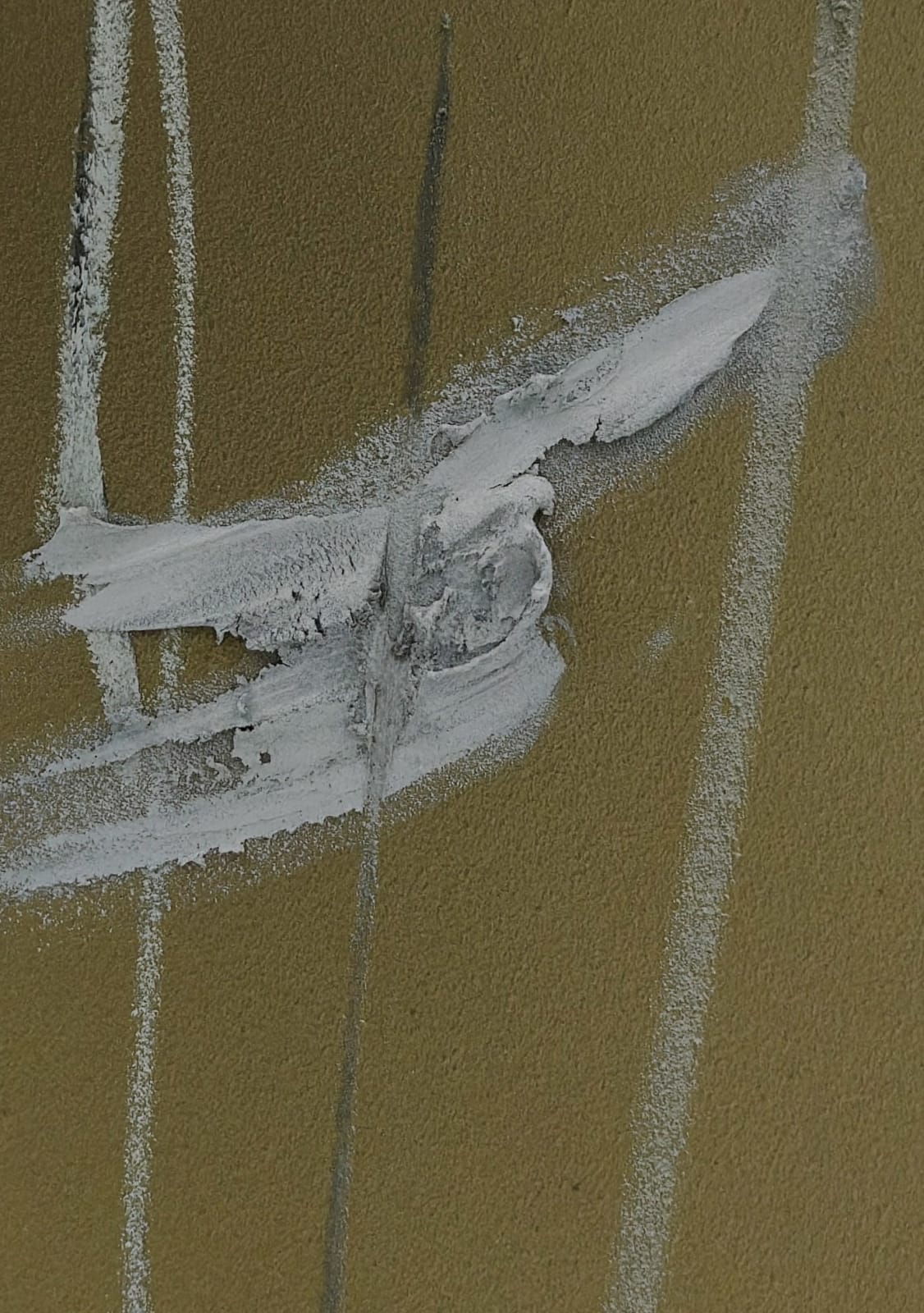 Claire Baker, lit drops 1, 2023