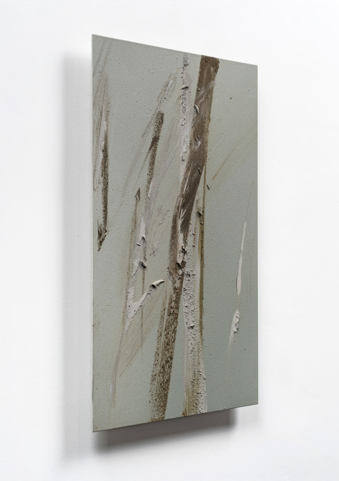 Claire Baker, wet silver, breeze 4, 2023