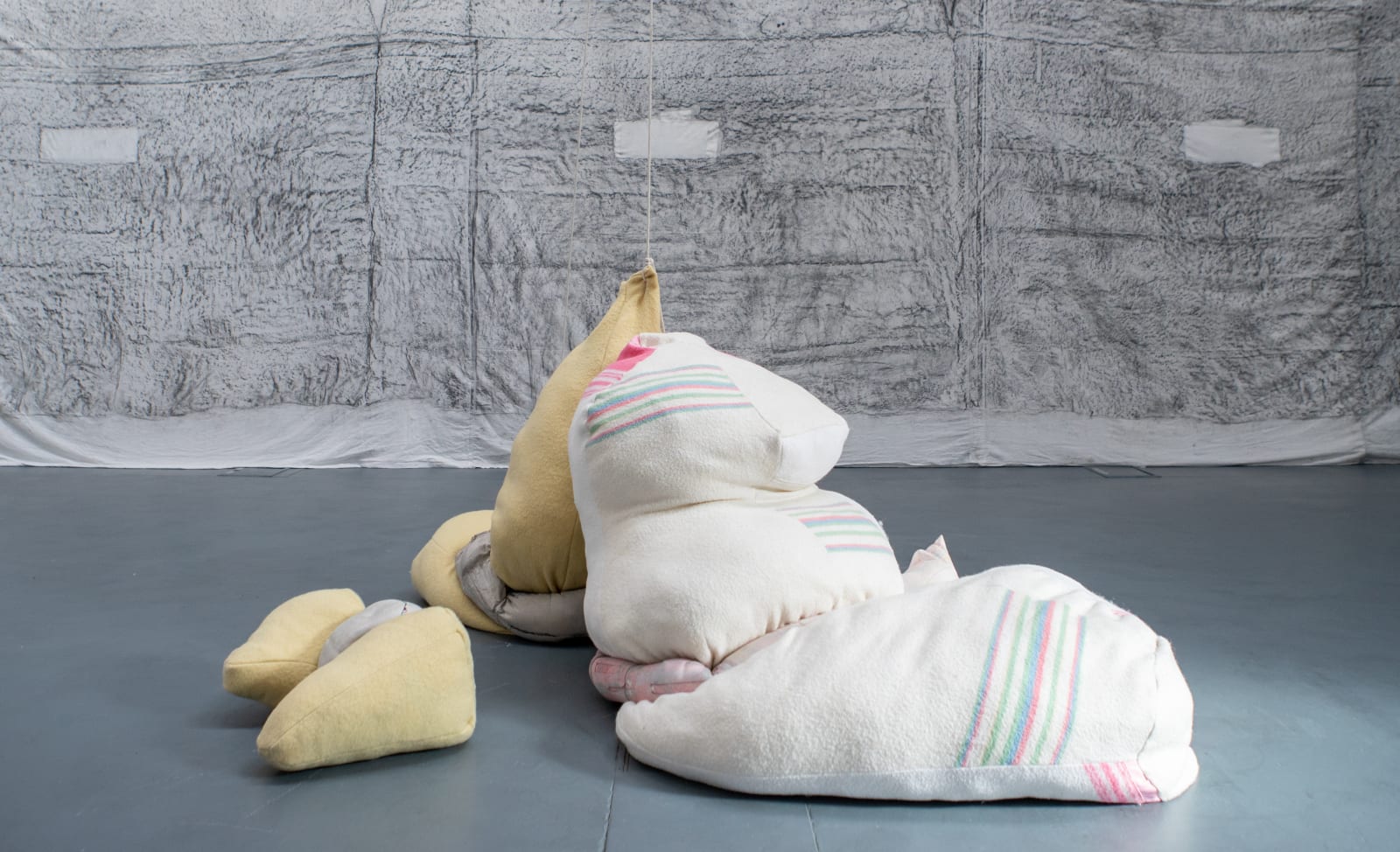 Helen Barff, Hug II, III & IV, 2022