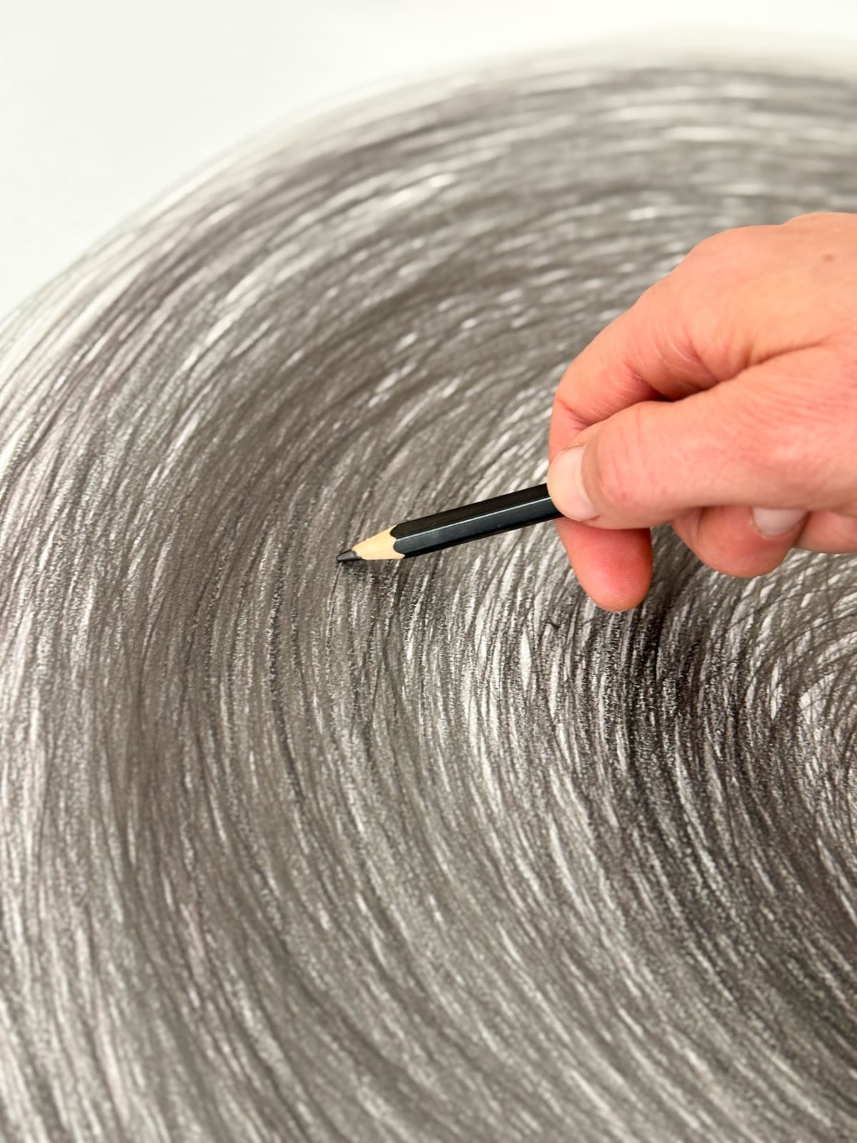 Carali McCall, Work no. 1 Circle Drawing: 1 hour 35 minutes, 2025