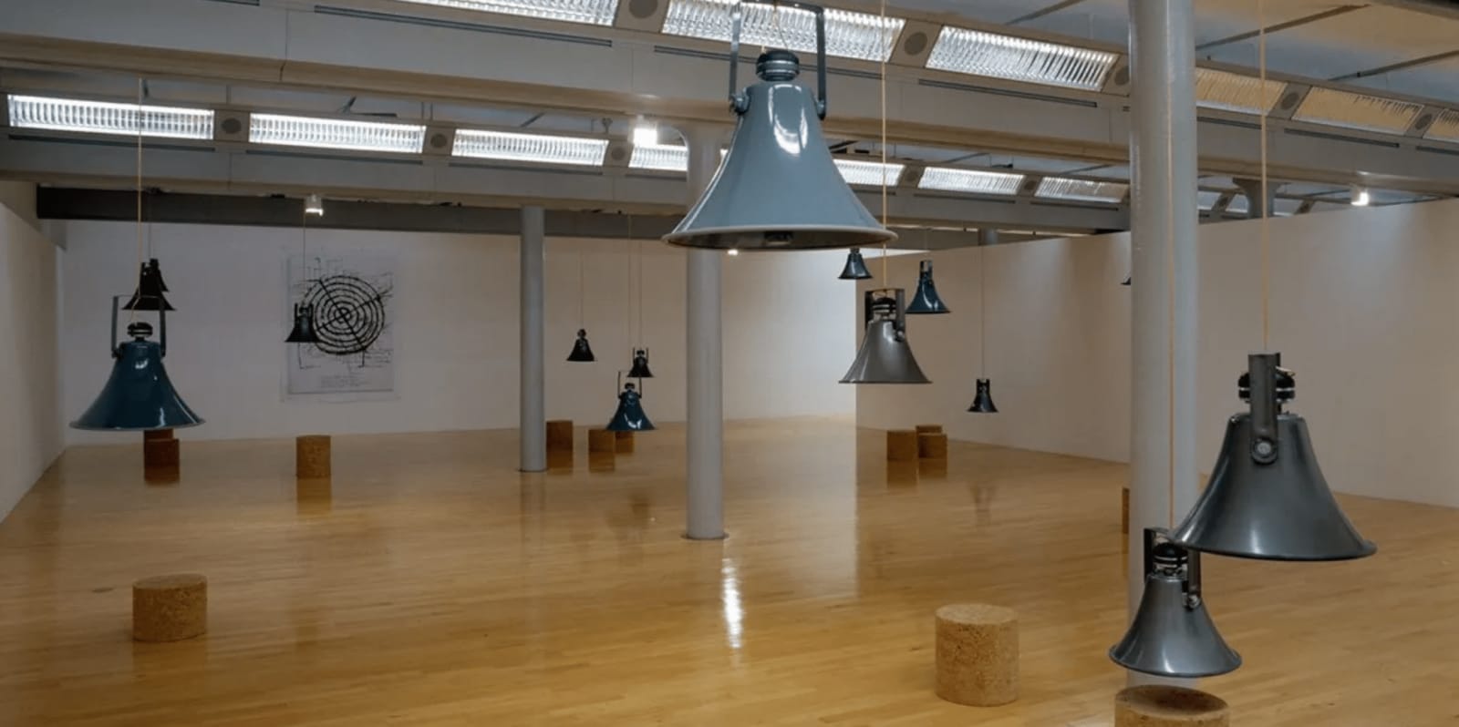 Oswaldo Maciá, Surrounded in tears, 2004
