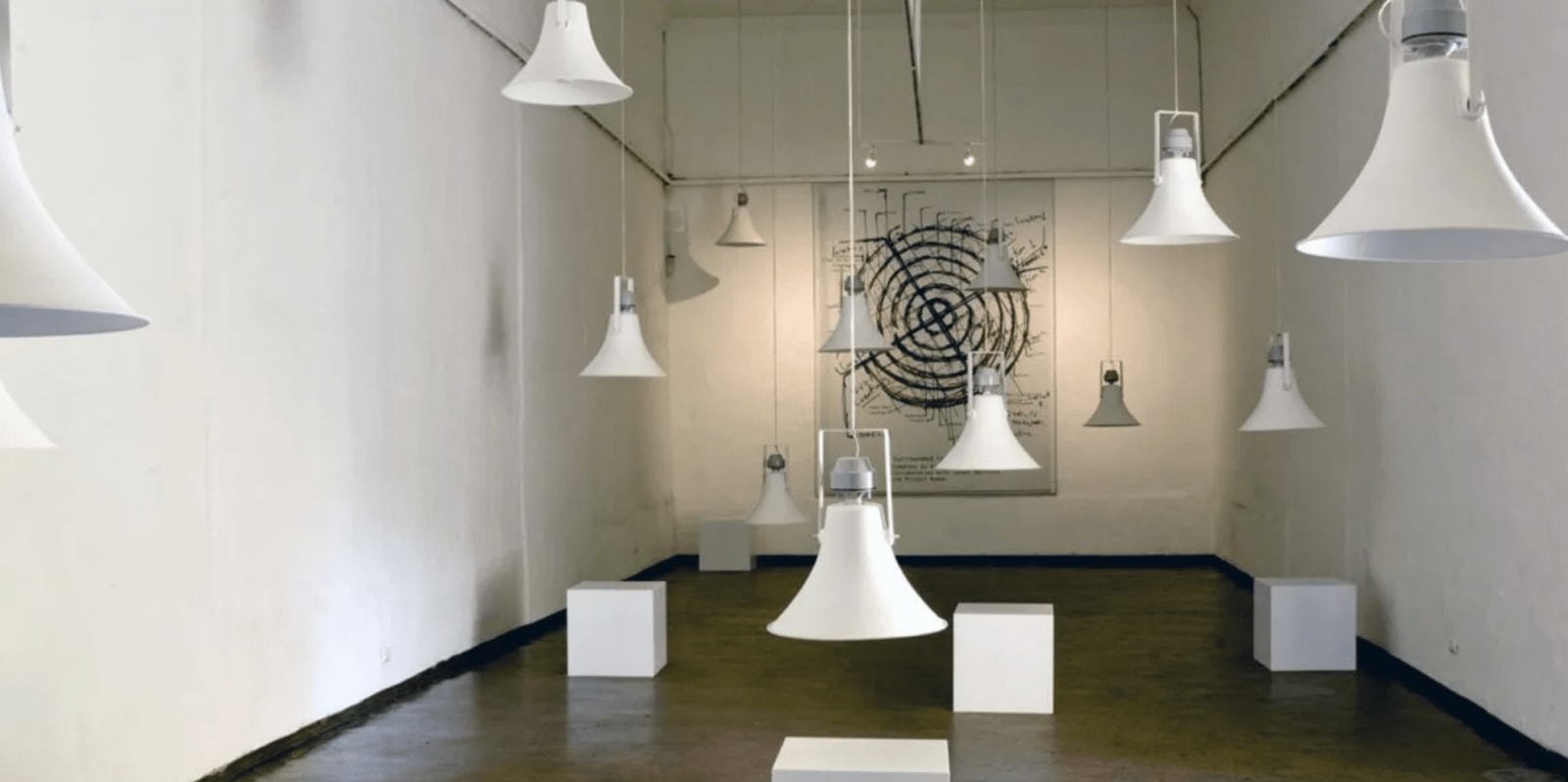 Oswaldo Maciá, Surrounded in tears, 2004