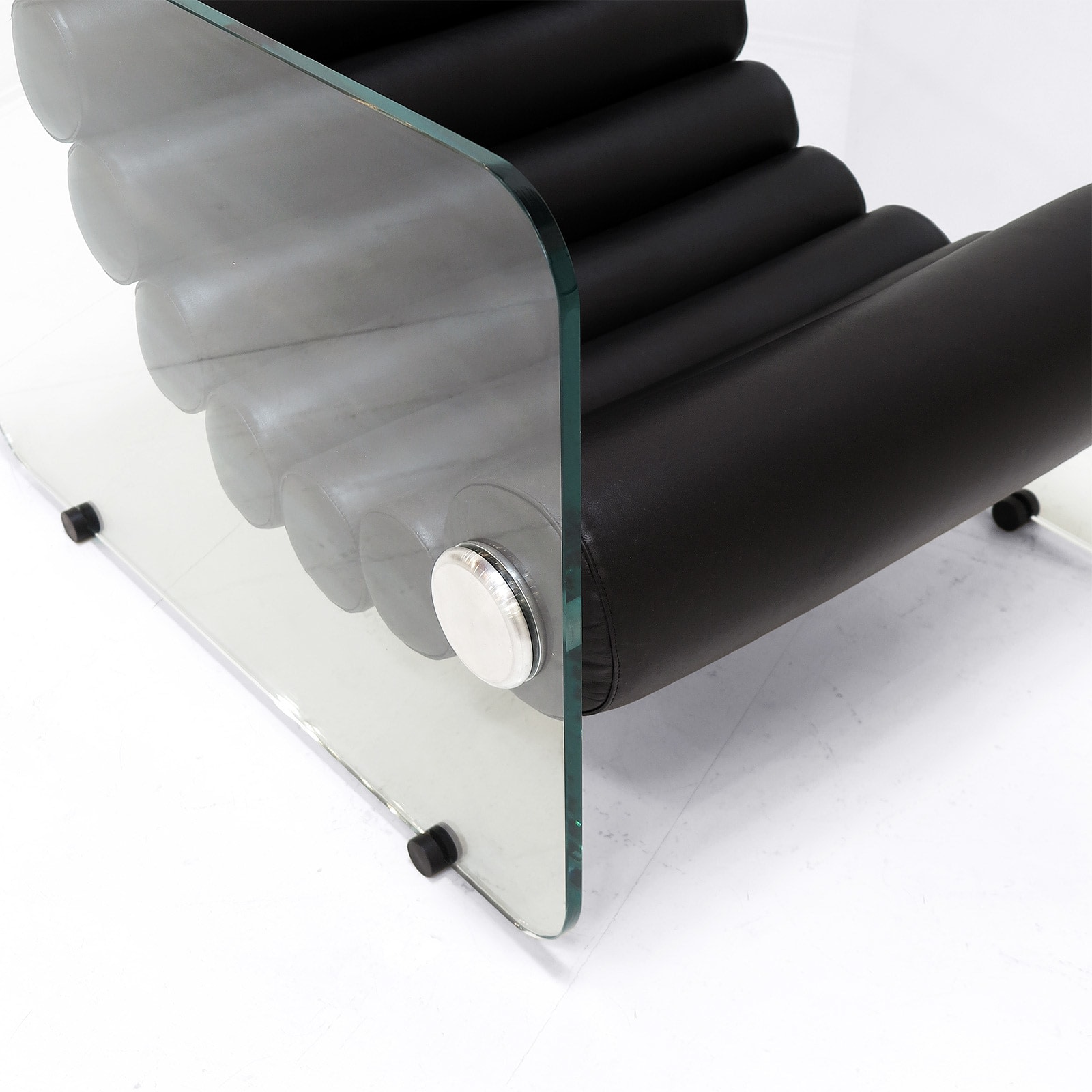 Fabio Lenci, A Pair Of Hyaline Lounge Chair, 1967