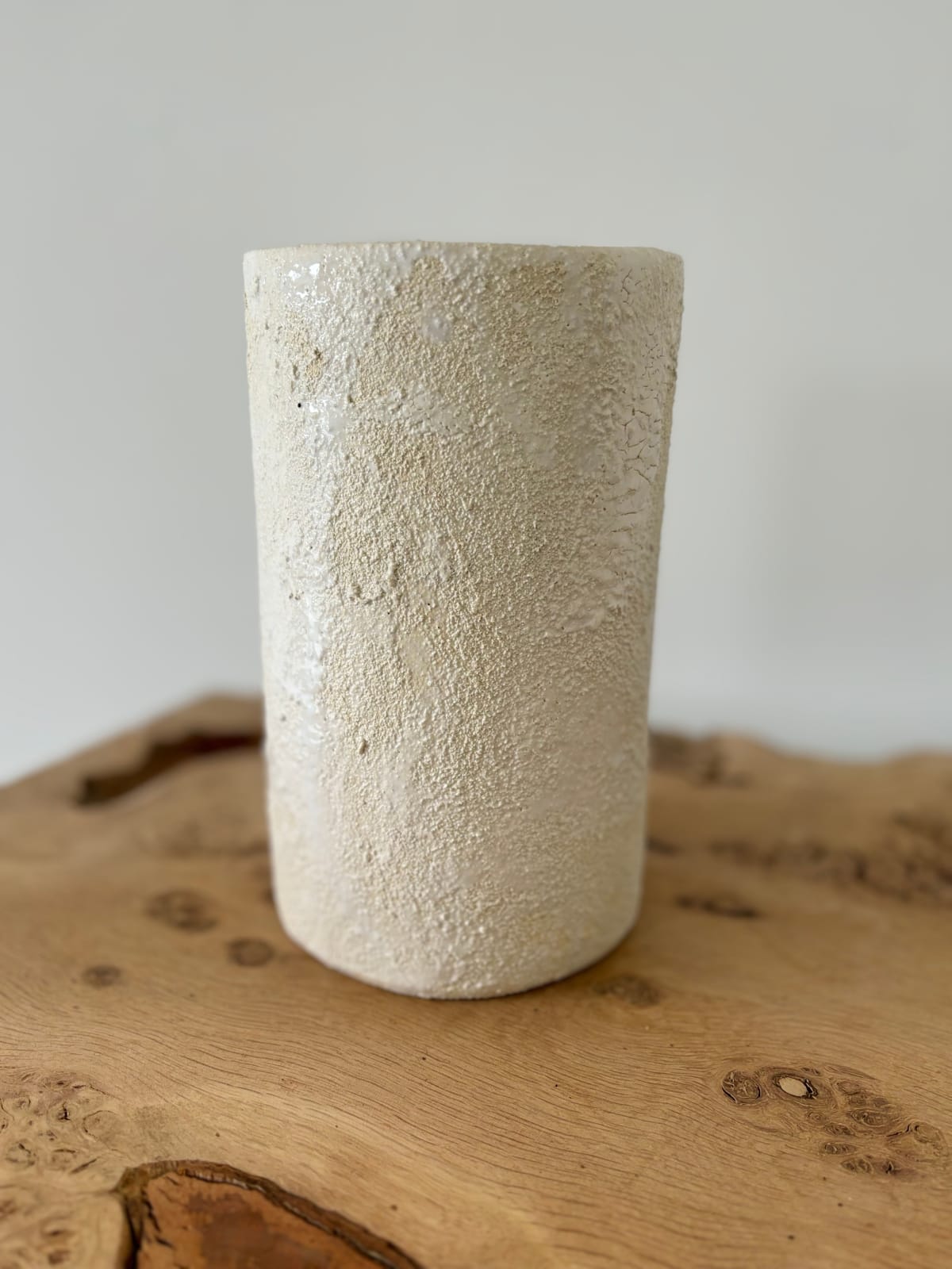 ARD, Wide white vase, 2022