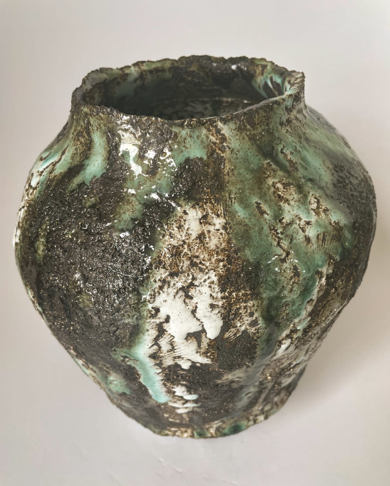 ARD, Large green and brown urn, 2025
