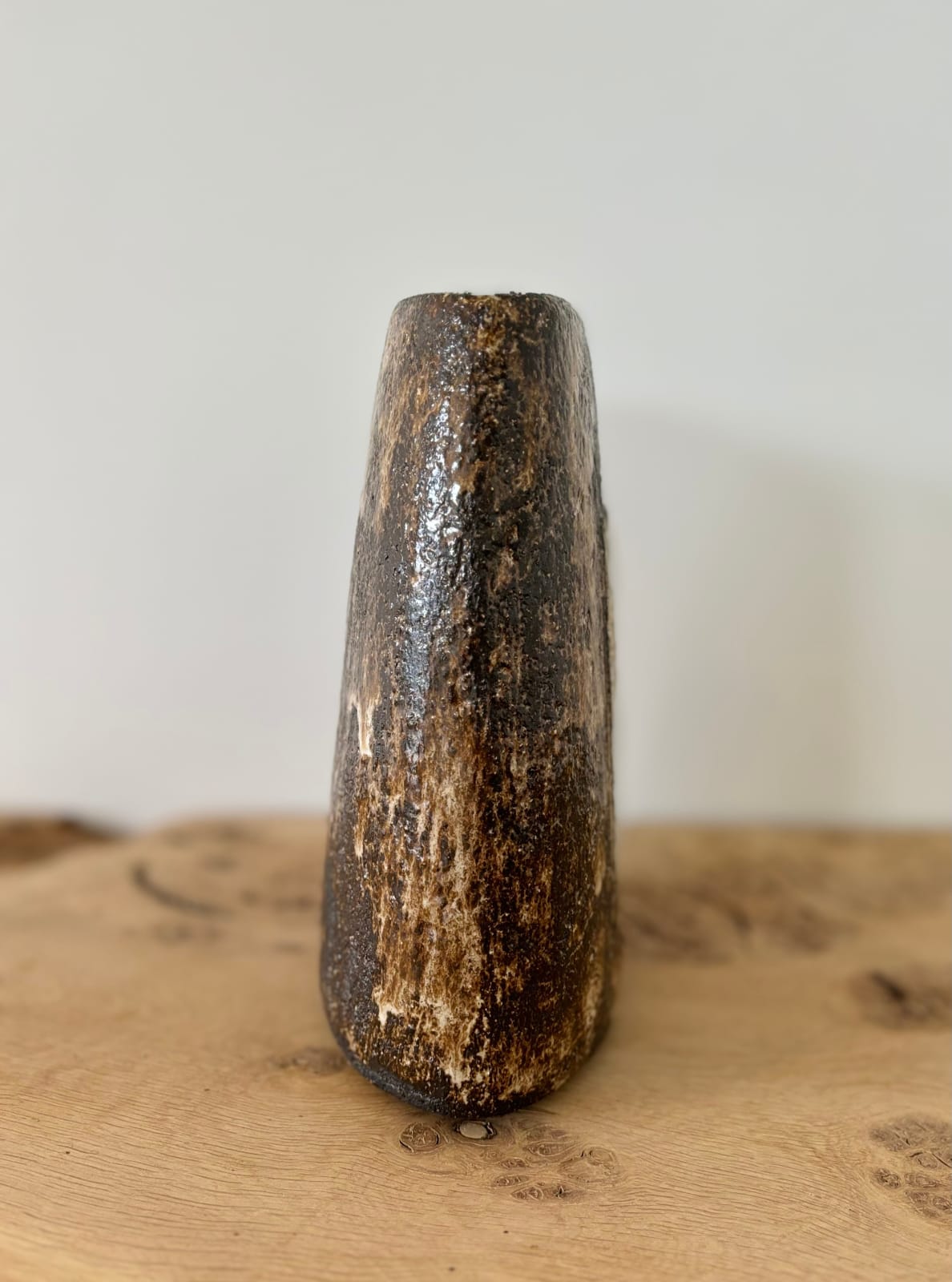 ARD, Brown vase with white square, 2022