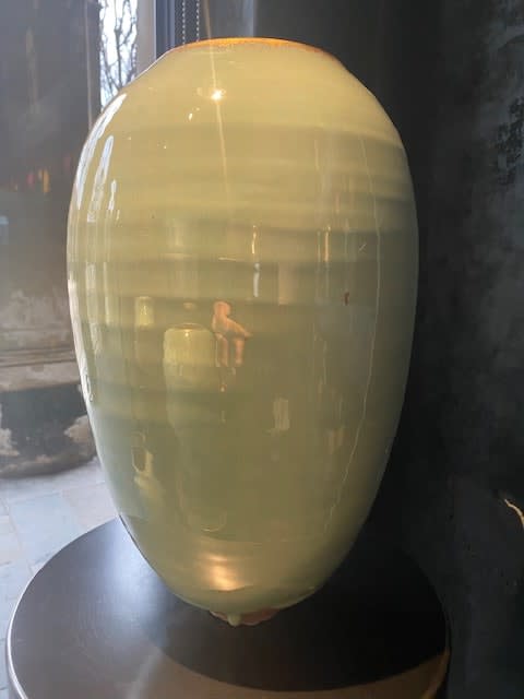 Karen SWAMI, Vase Celad /47, 2021