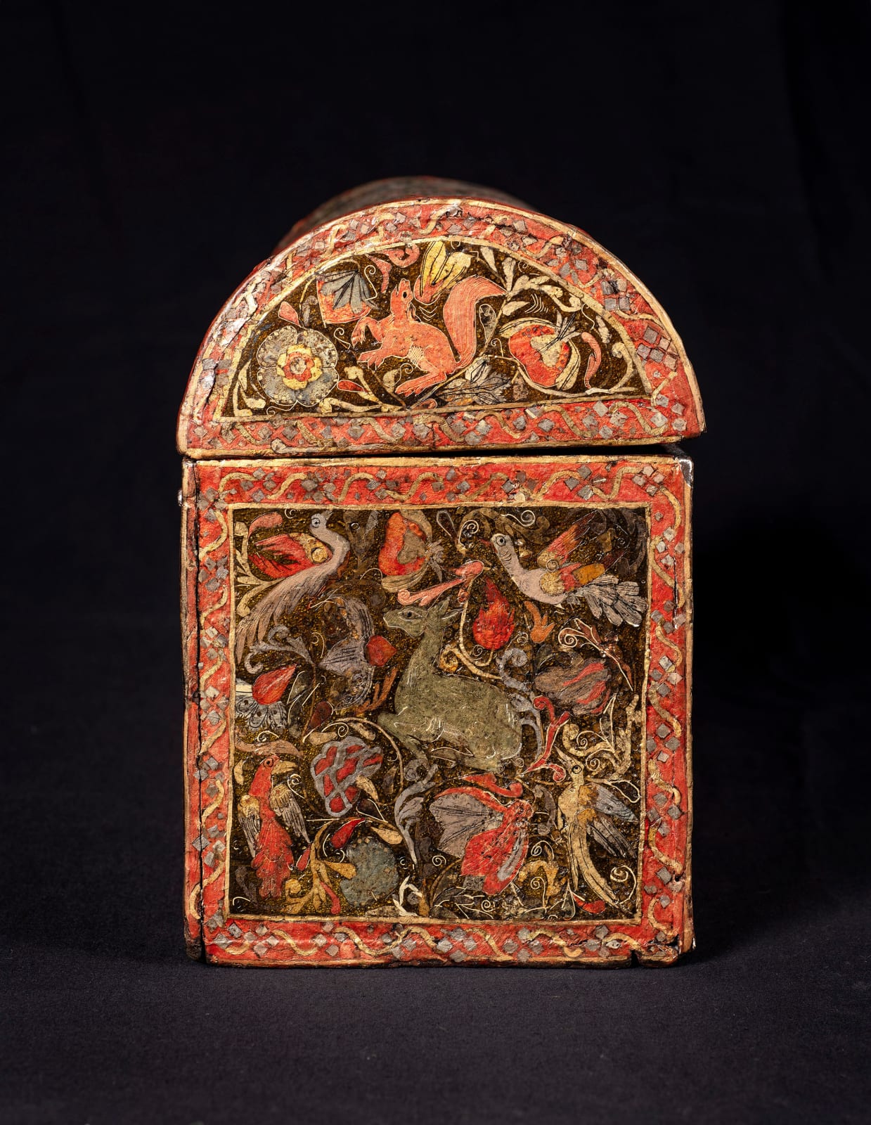 ANONYMOUS, Barniz de Pasto Chest