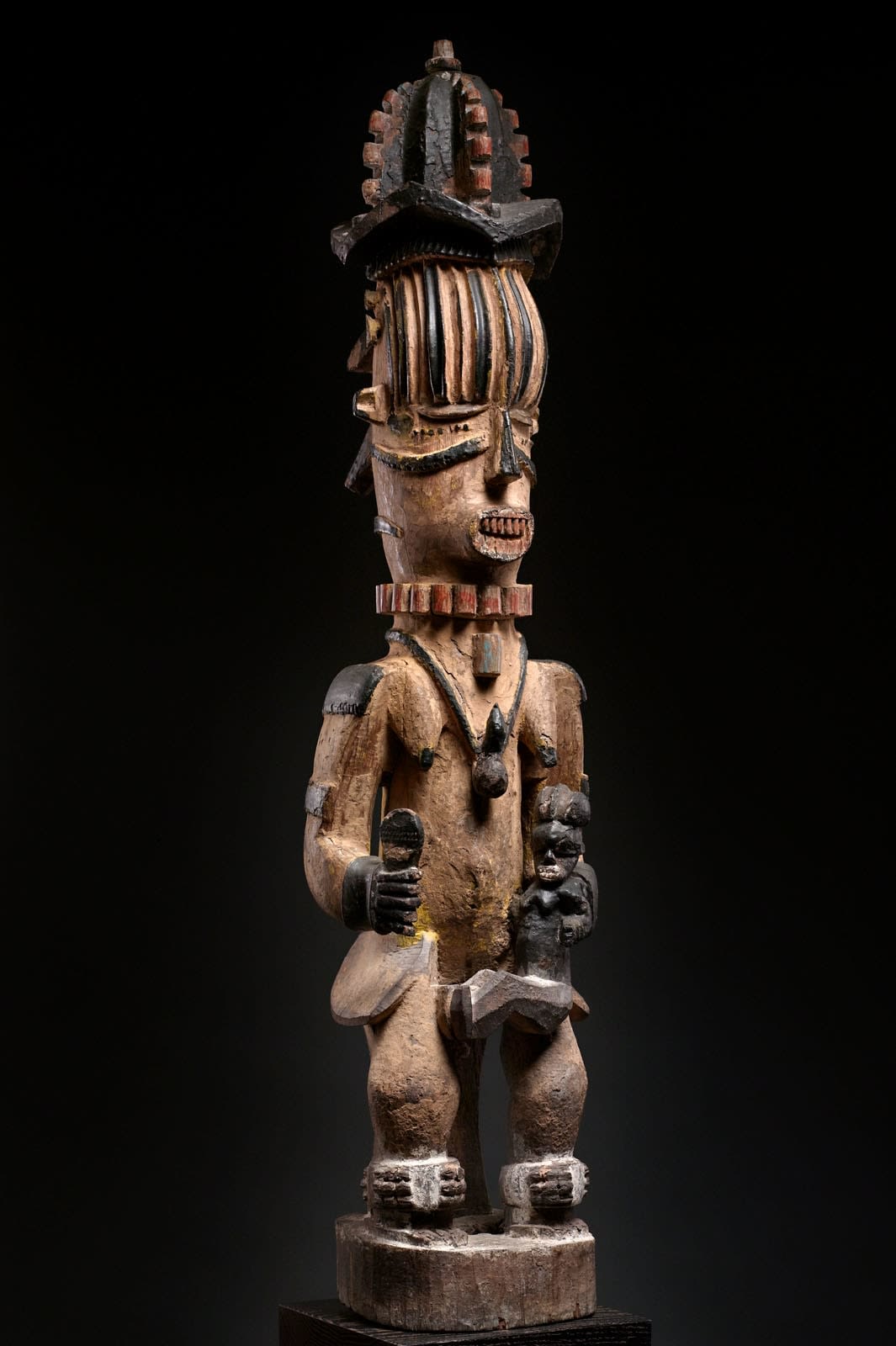 URHOBO ARTIST, Shrine Maternity Figure, oniemo, Nigeria, late 19th-early 20th century